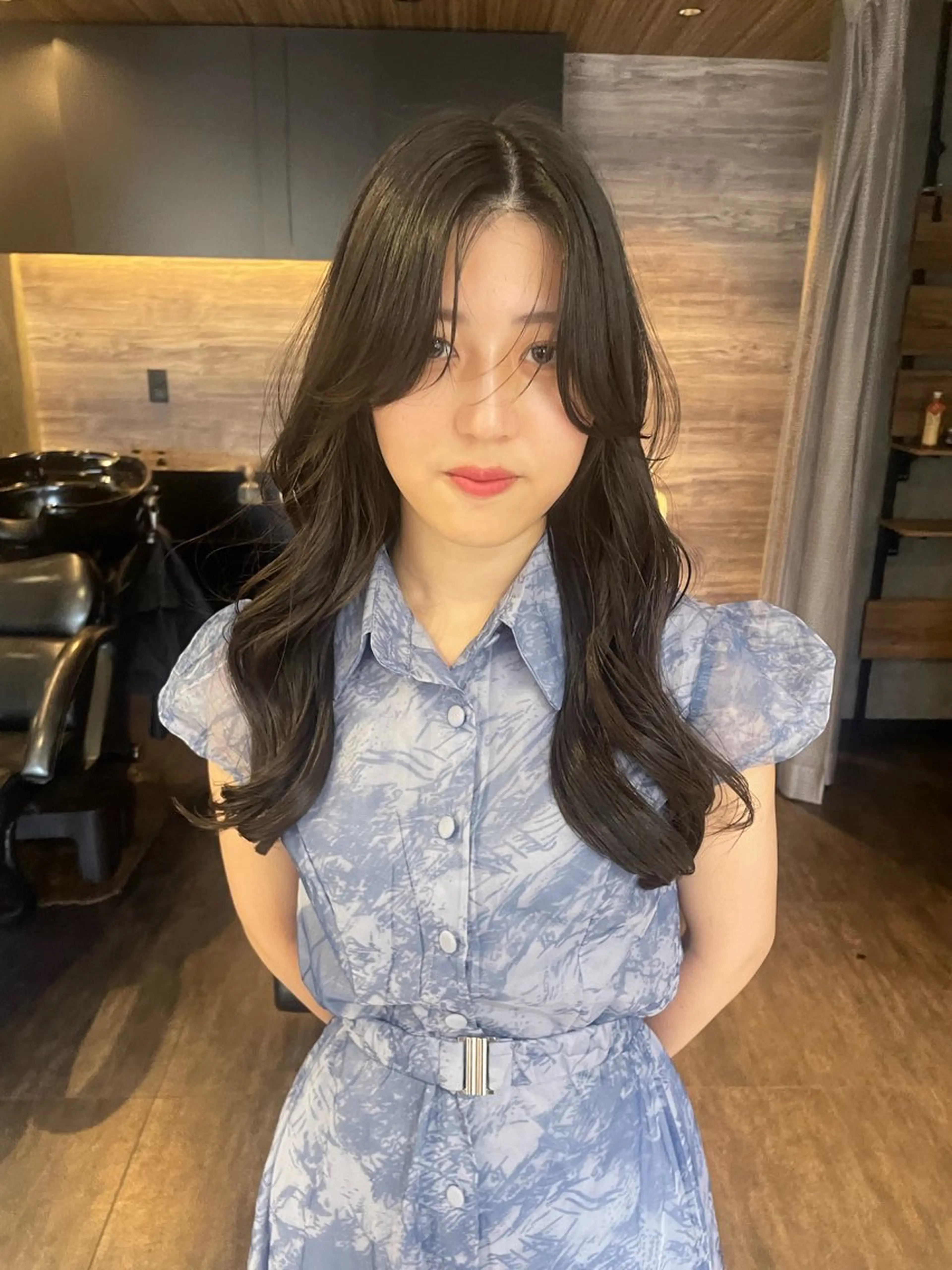 ロング レイヤーカット/韓国 /艶髪/ダブルカラーのヘアスタイル