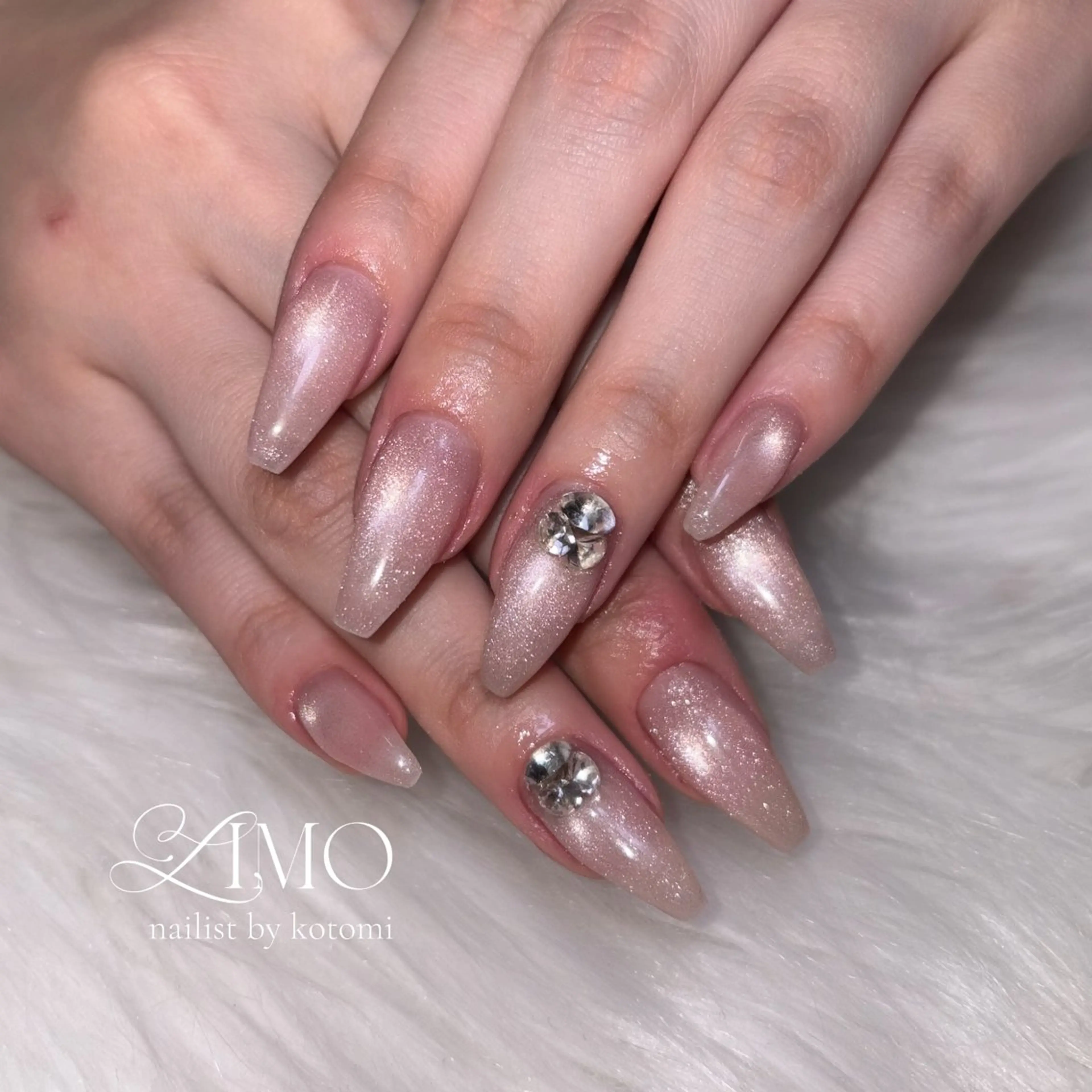 ネイル ハンドネイル フットネイル limo/ kotomiのネイルデザイン