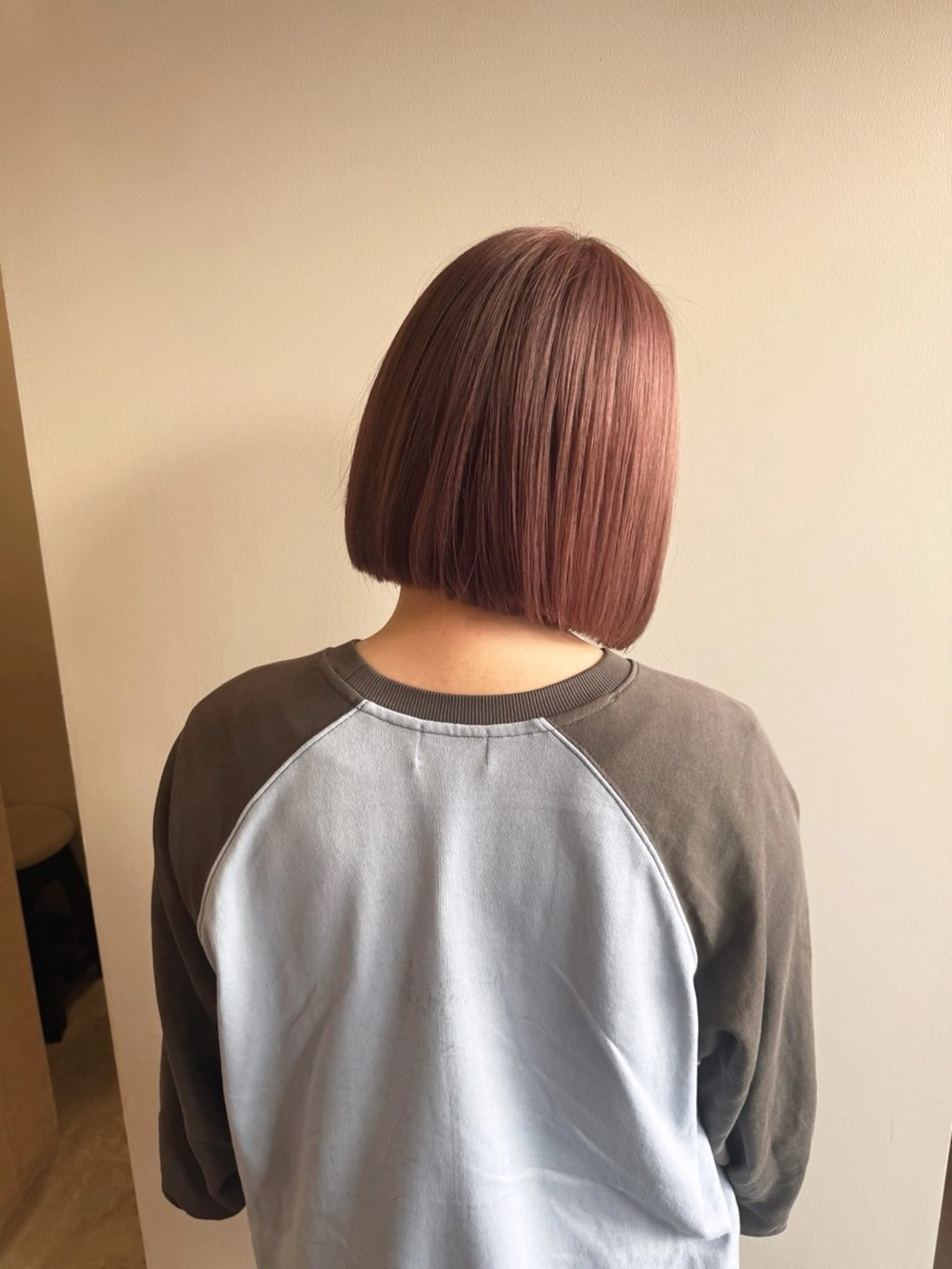 ショート カラー ヘアカラー トリートメント 💛🤍U too e’s 鎌倉🧸のヘアスタイル