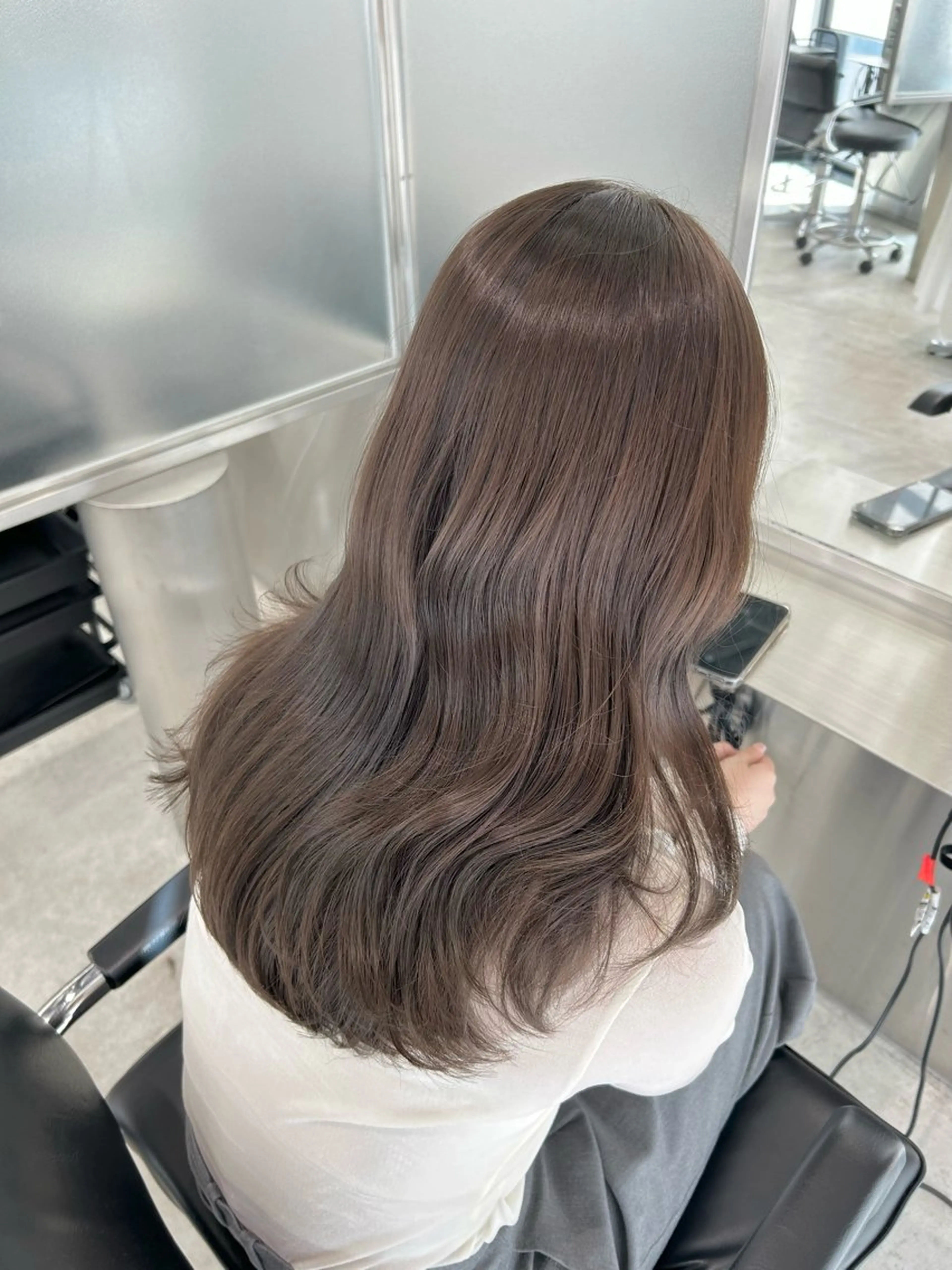 セミロング カラー ベージュカラー オリーブベージュ GO TODAY  SHAIR SALON 梅田NU茶屋町店所属・田中成美/レイヤー カット/透明感カラーのヘアスタイル