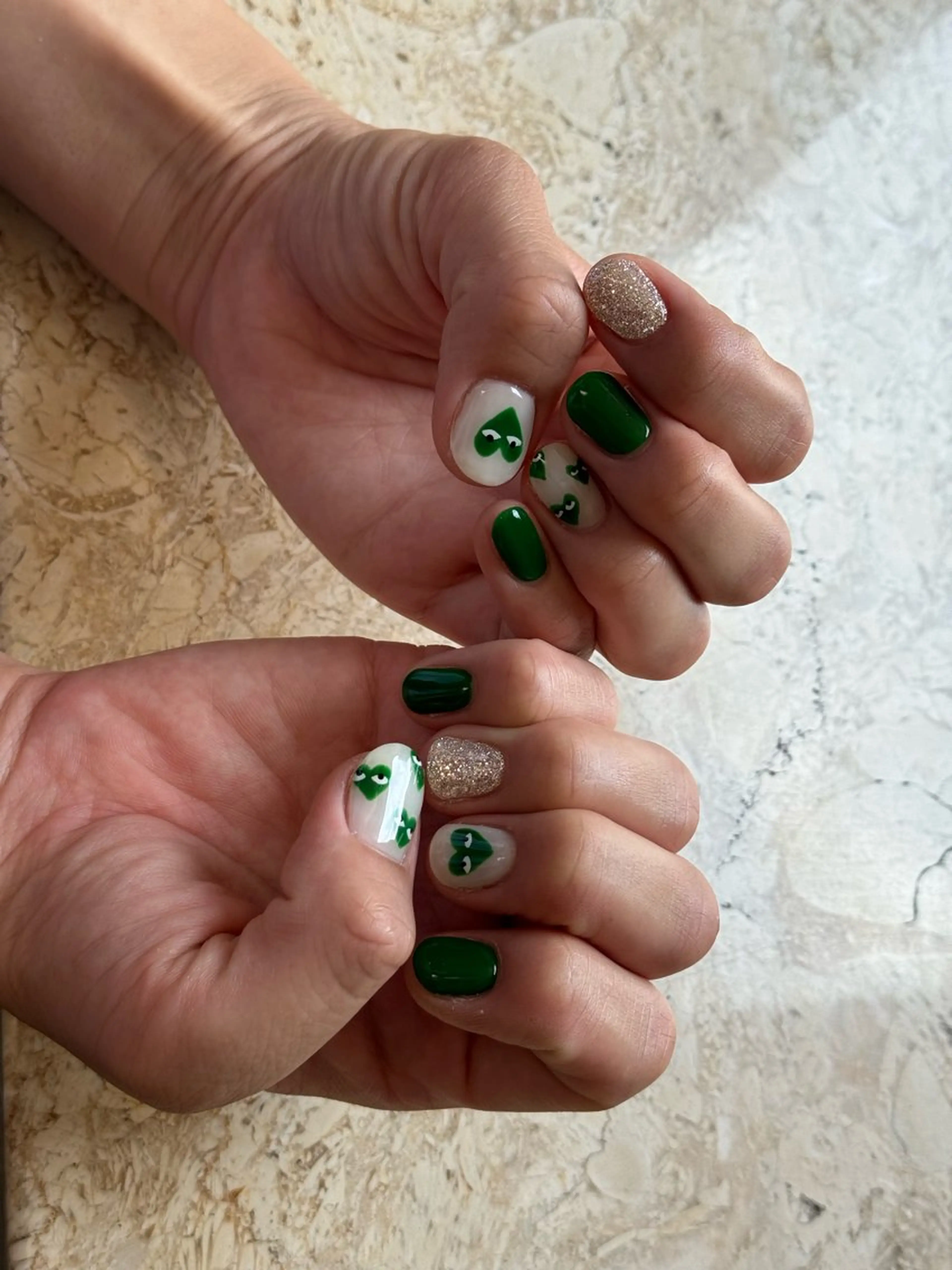 ネイル ジェルネイル パラジェル MONICA KARENのネイルデザイン