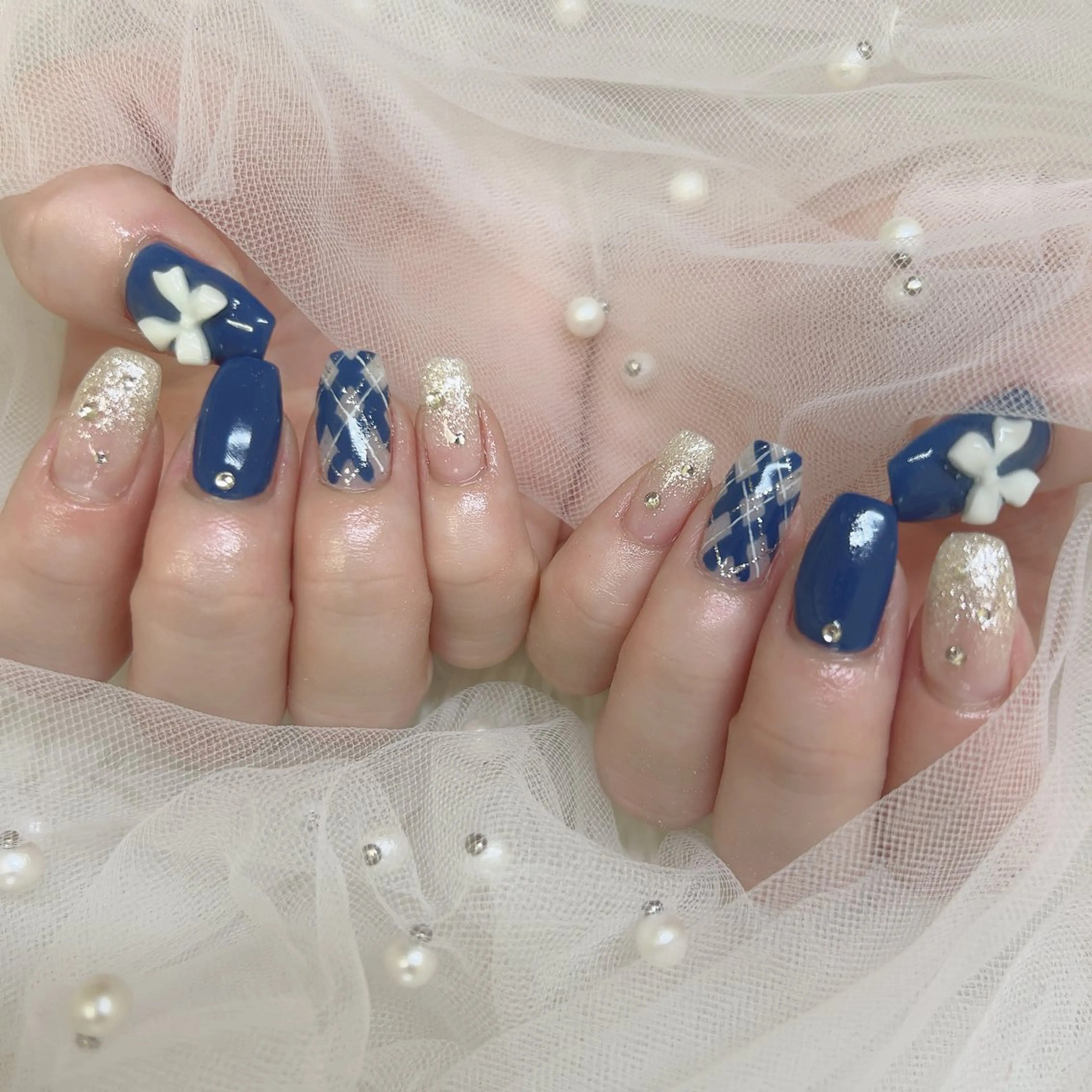 ネイル ゴン 🦋のネイルデザイン