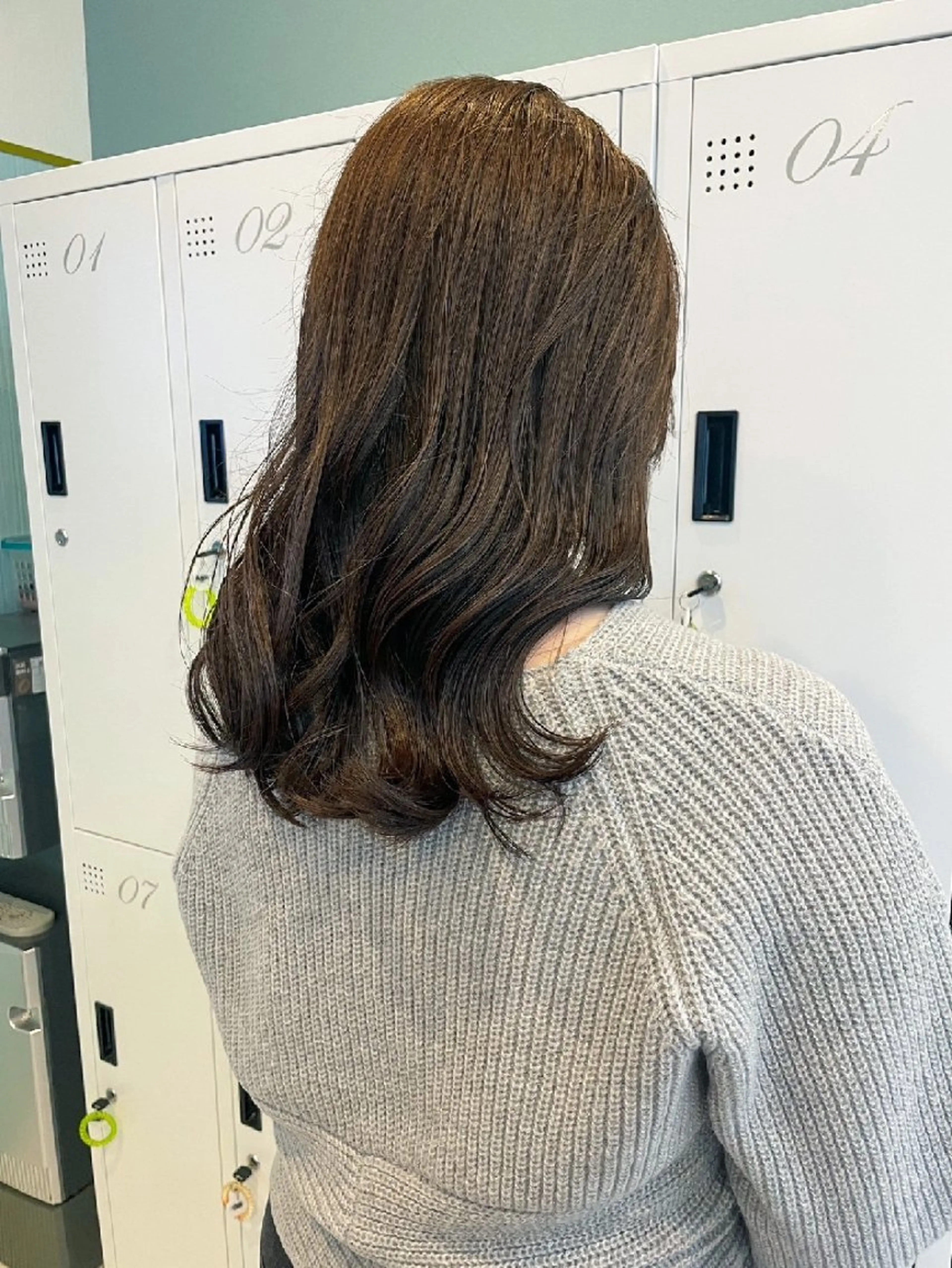 【お出かけ前に🪽】前髪顔周りカット＋コテ巻き仕上げの写真