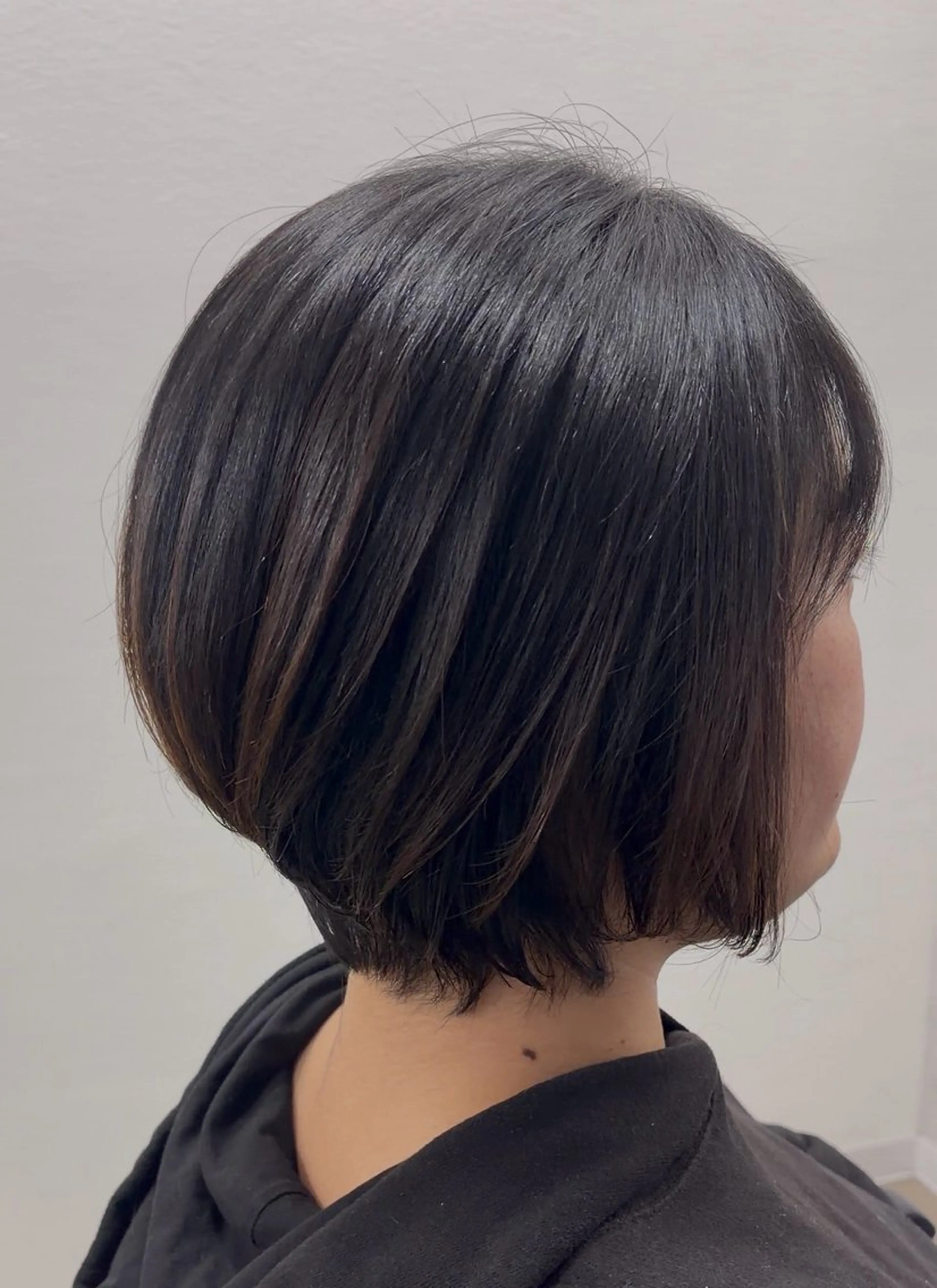 ショート ショートヘア カット 飯田 冴のヘアスタイル