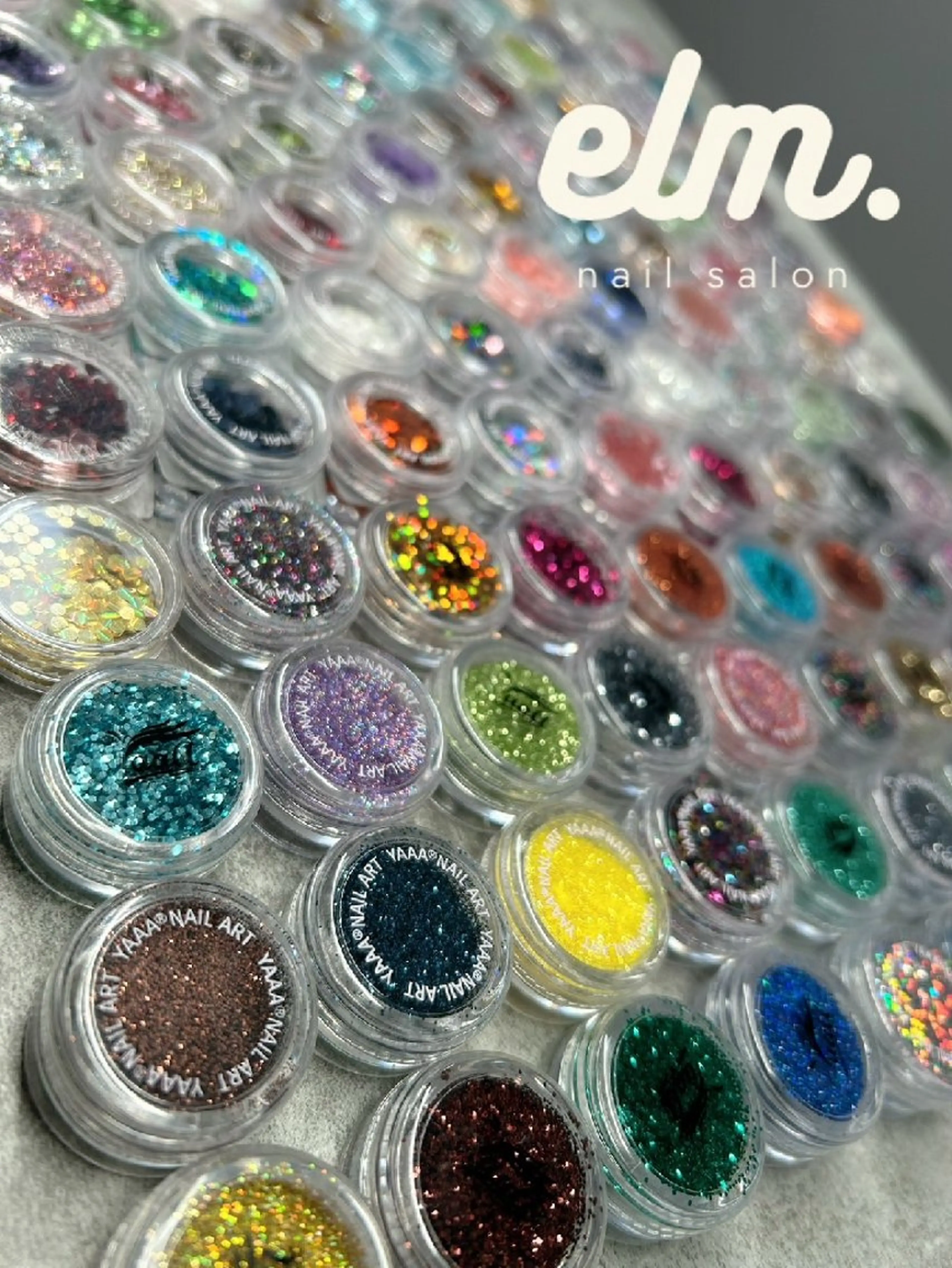 ネイル グラデーション 韓国ネイル ラメ(グリッター) ラメグラデーション ワンカラーネイル nail salon elm.所属・nail salon elm. まゆこのネイルデザイン