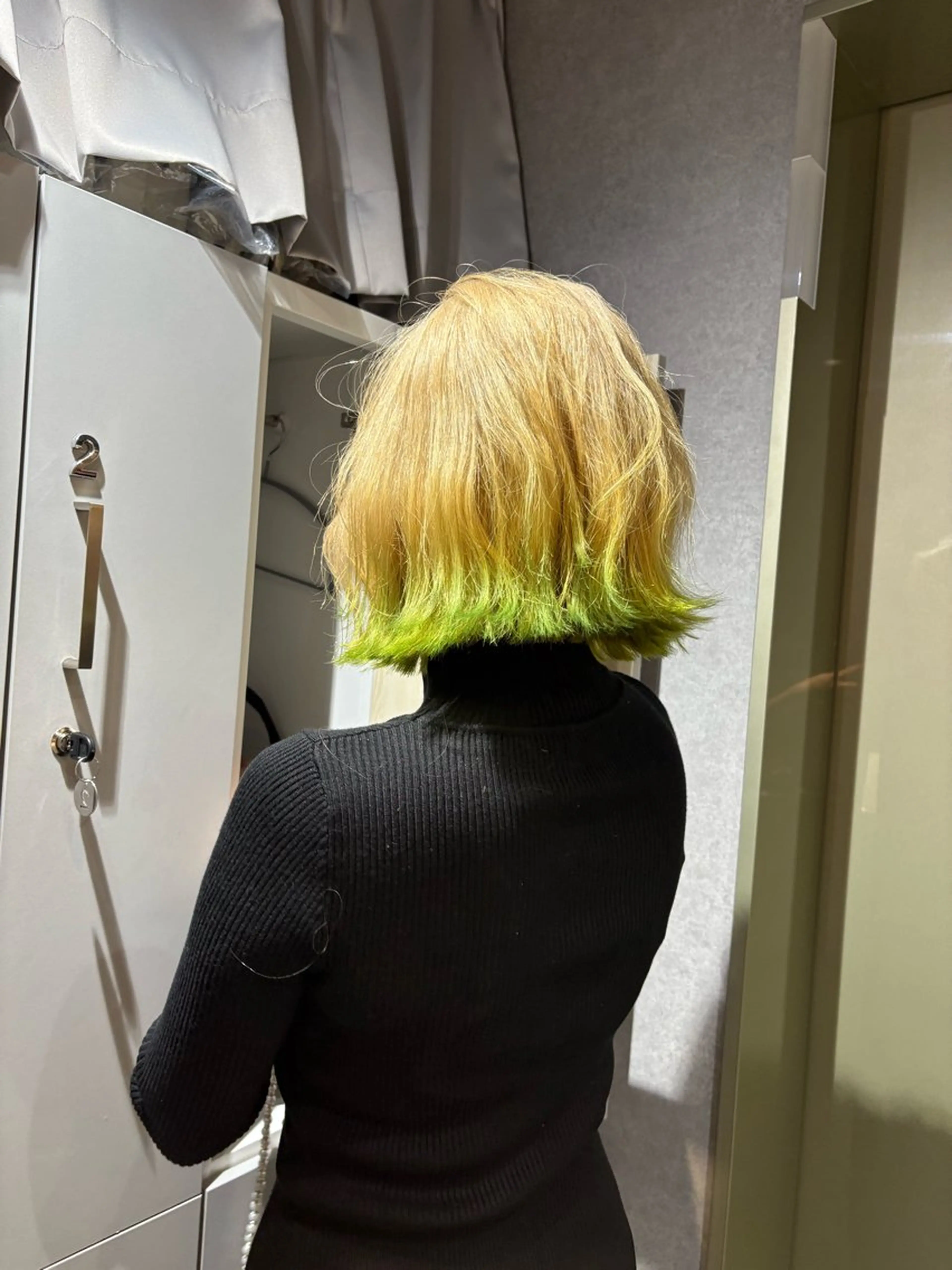 ショート カラー ブロンド カット ヘアカラー トリートメント rilas博多所属・博多JYUI/ウルフ ハイトーン/デザインのヘアスタイル