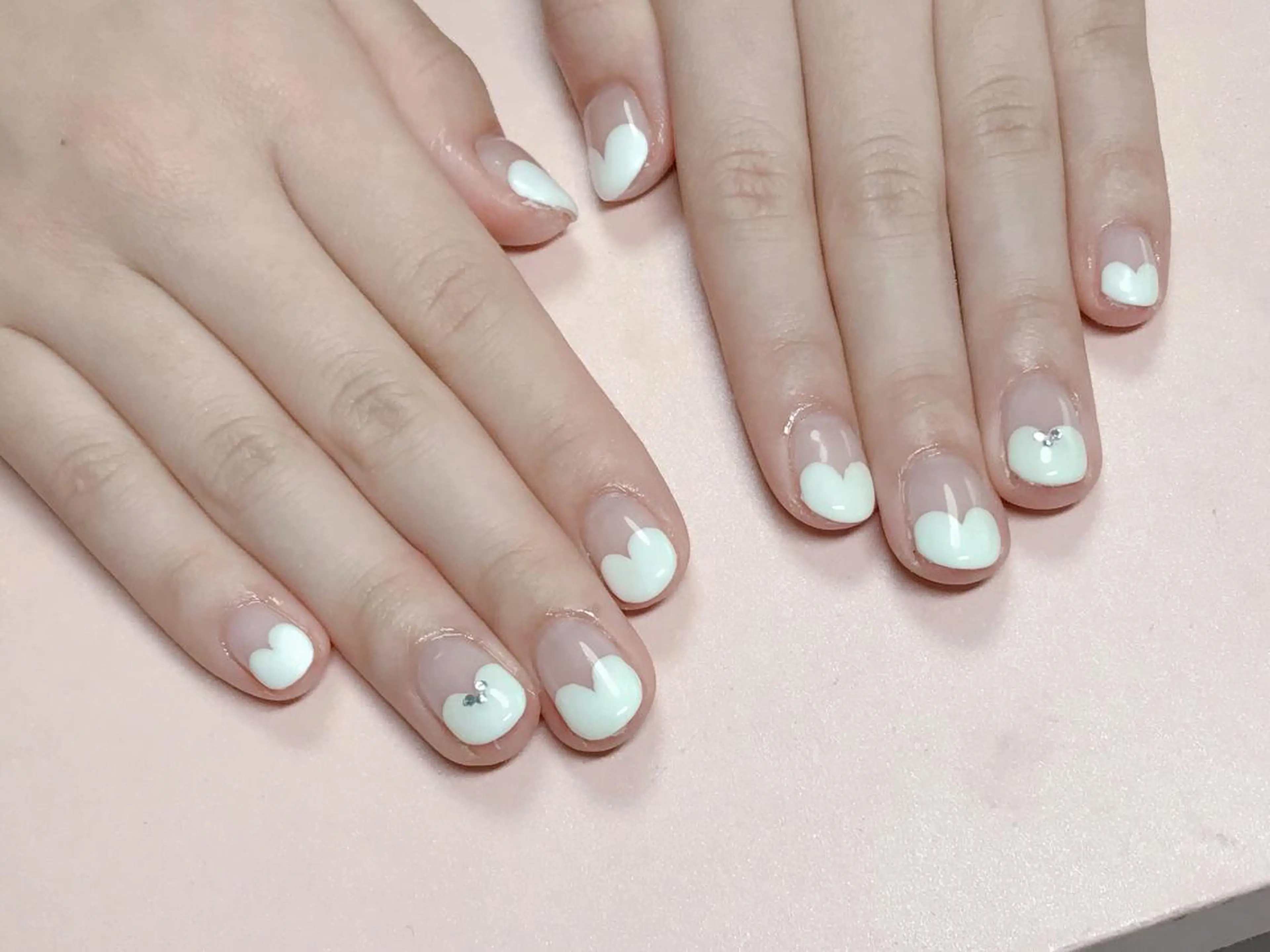 ネイル 【カメレオン】 上村 祥子のヘアスタイル