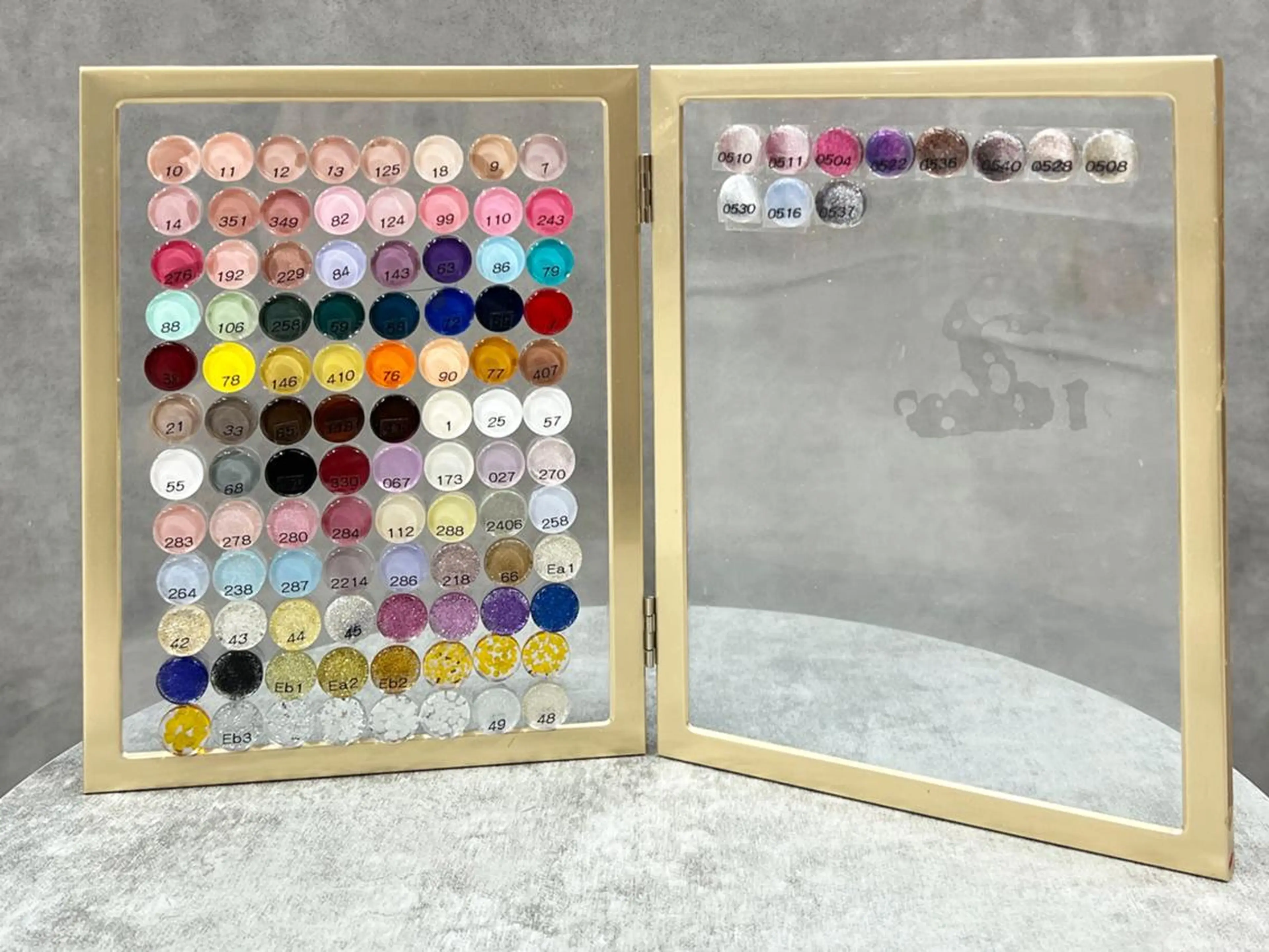 ネイル ハンドネイル E nail ネイリストのネイルデザイン