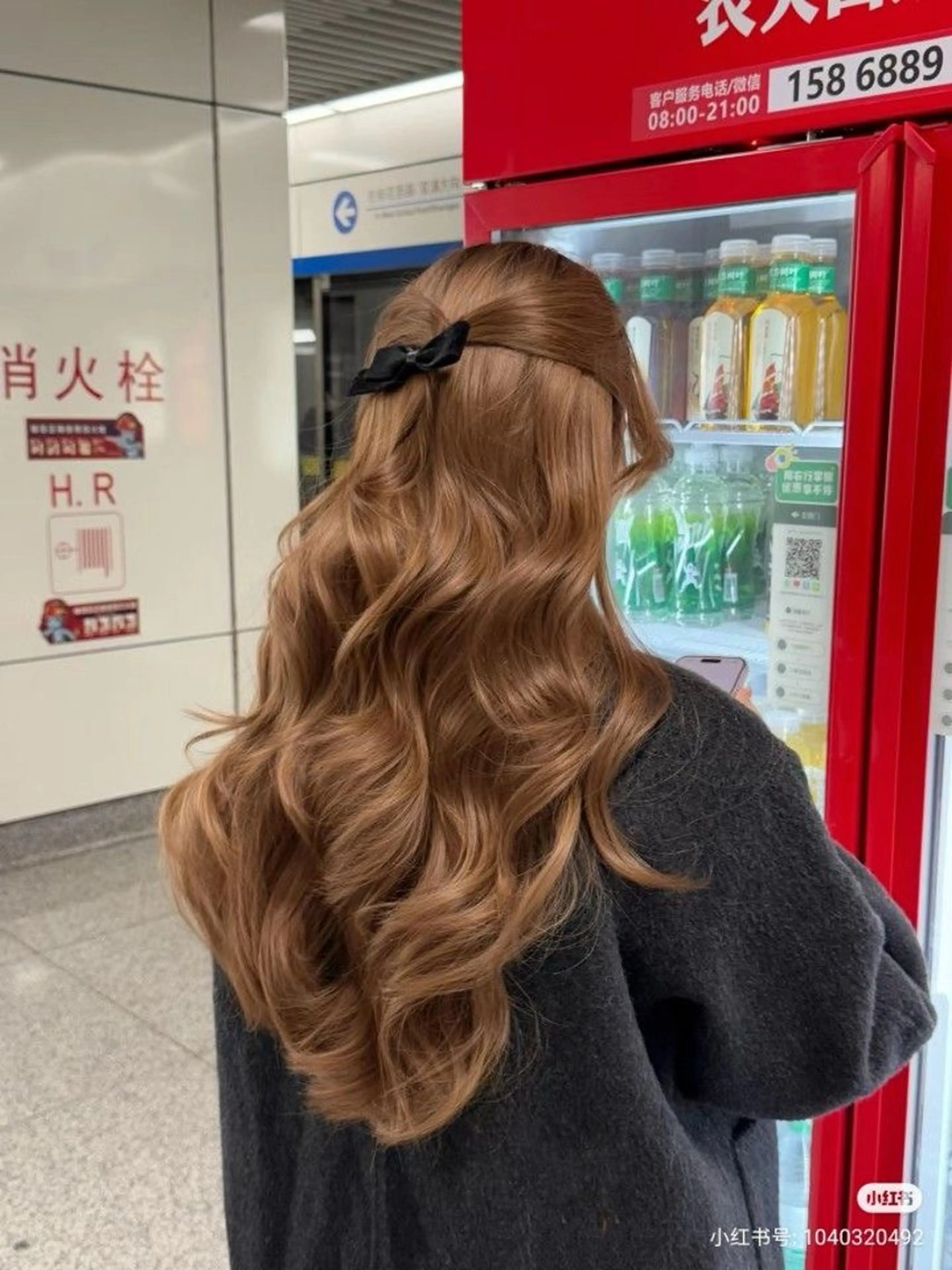 ロング カラー ヘアカラー ヘッドスパ ヘアセット 🤍レイヤーカット/ ベージュヘア🤍のヘアスタイル