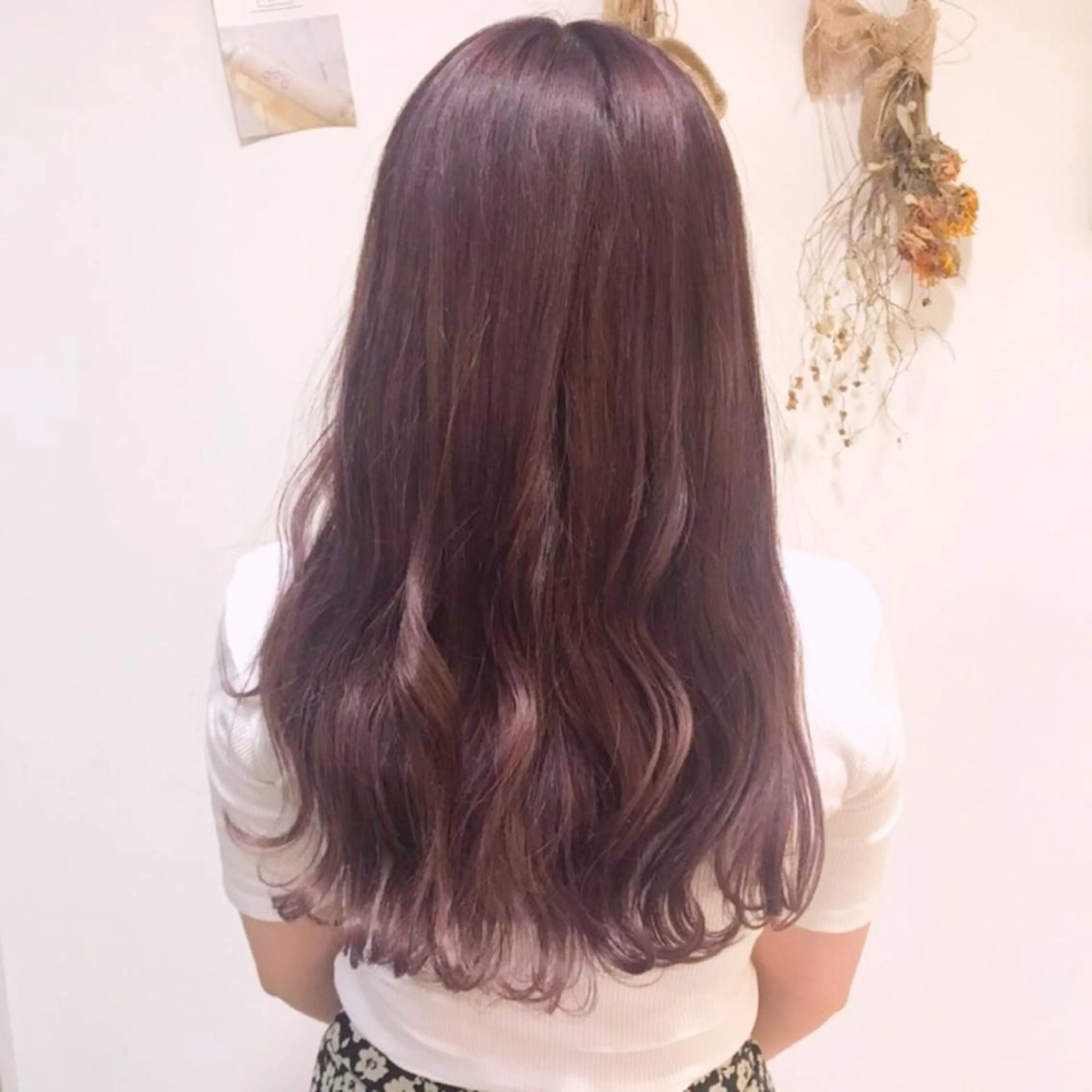 ロング カラー イルミナカラー ピンクカラー 門田 恭弥のヘアスタイル