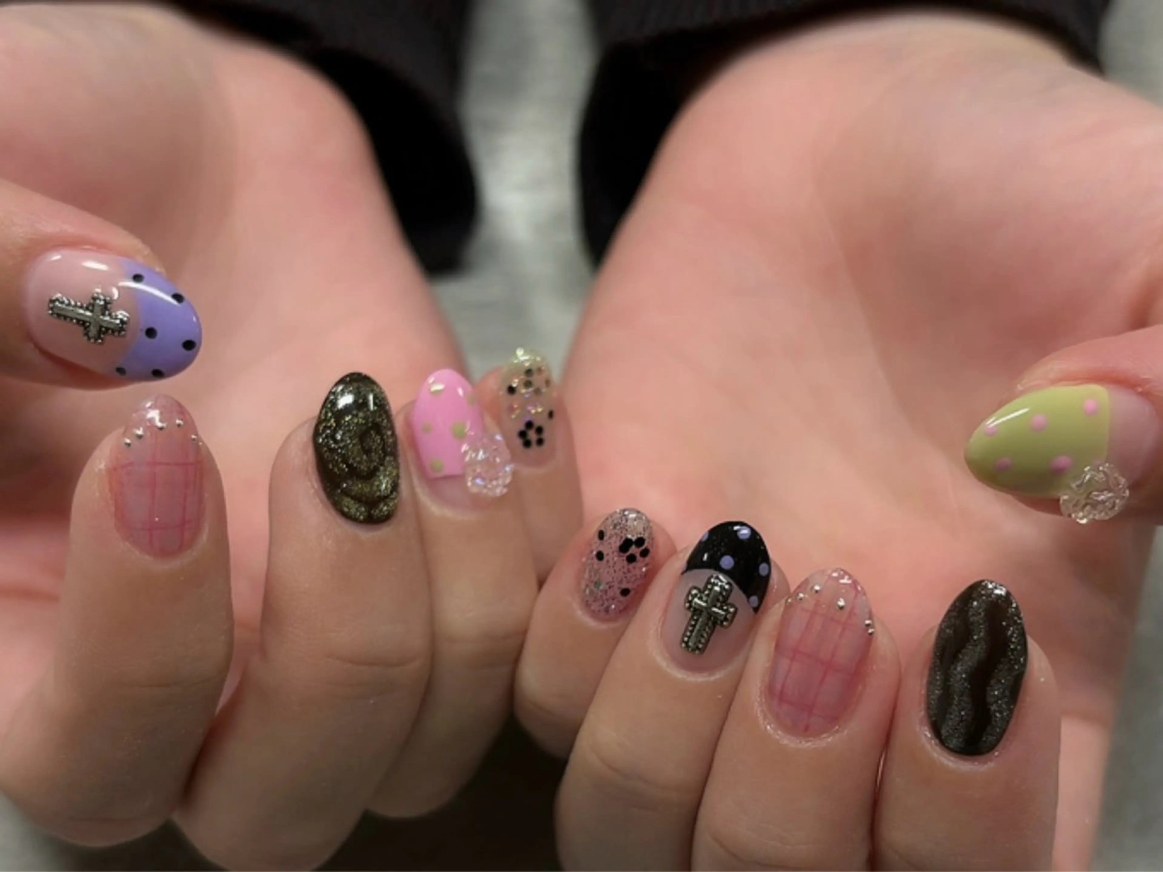 ネイル ハンドネイル Protea きぬがわ らむのネイルデザイン