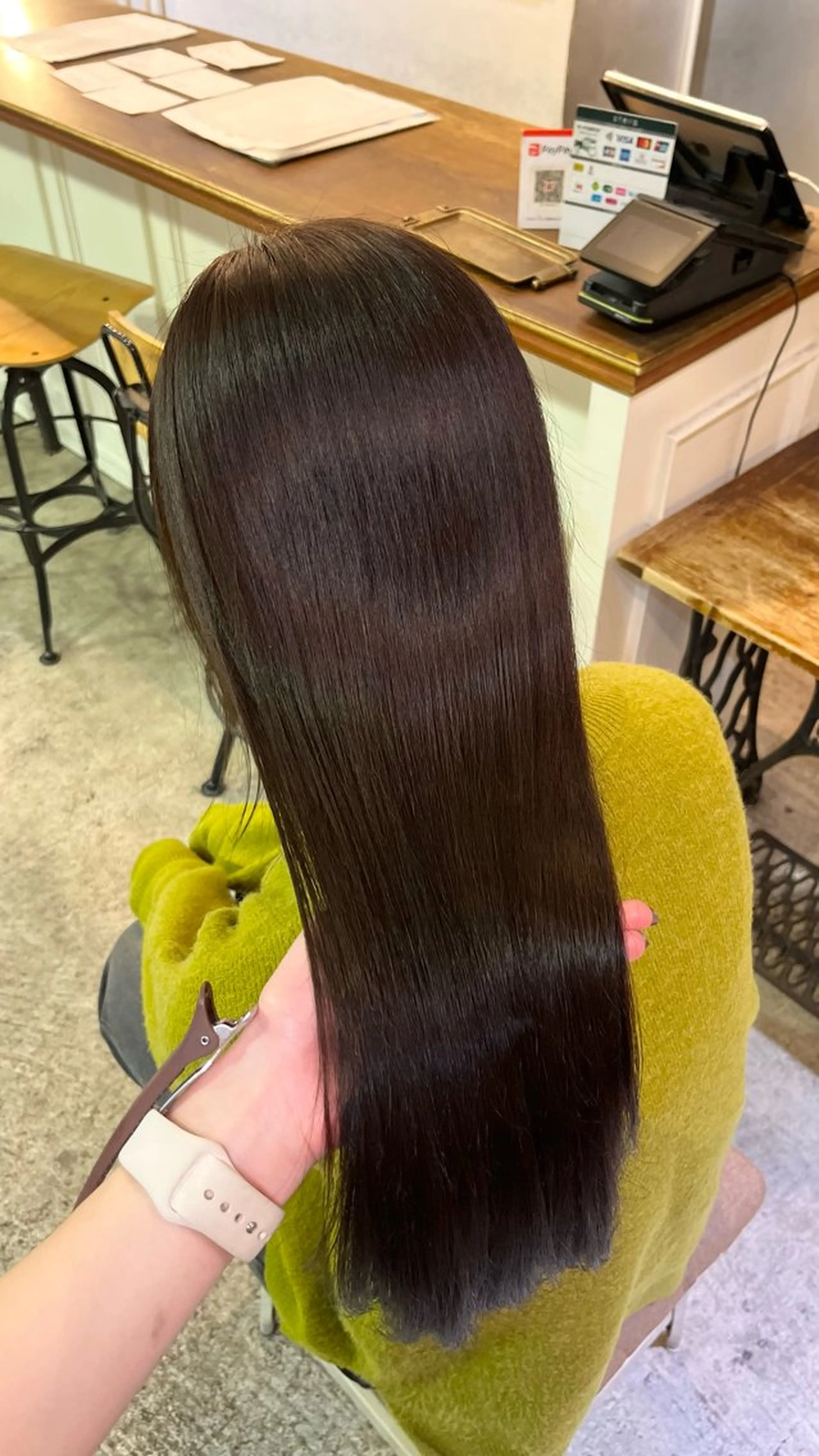 カラー ブラウンカラー ココアブラウン 北川 茉奈のヘアスタイル