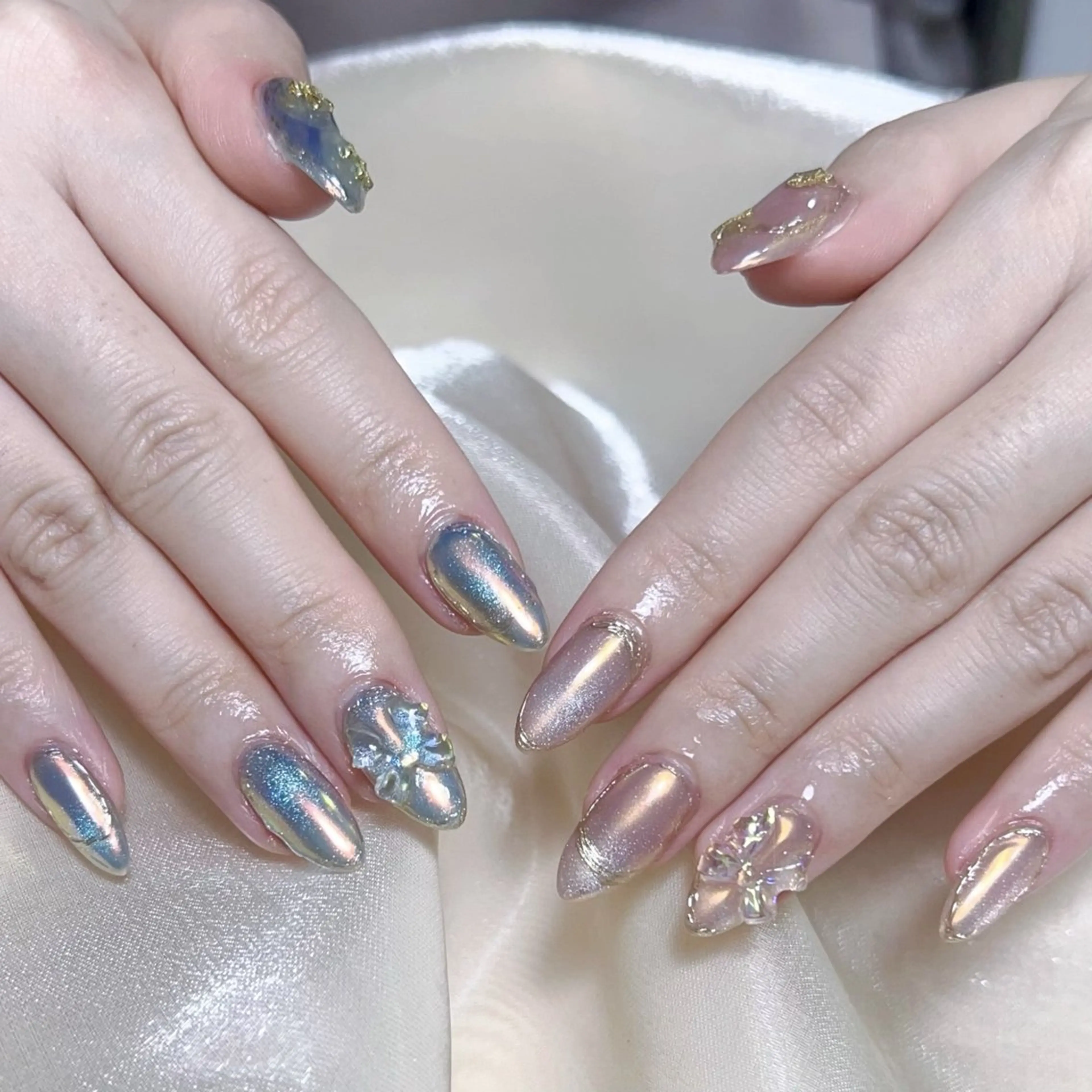 メンズ ネイル メンズ韓国風 アートネイル オーロラネイル ガーリー キラキラネイル ハンドネイル Nail salon 木にいるのネイルデザイン