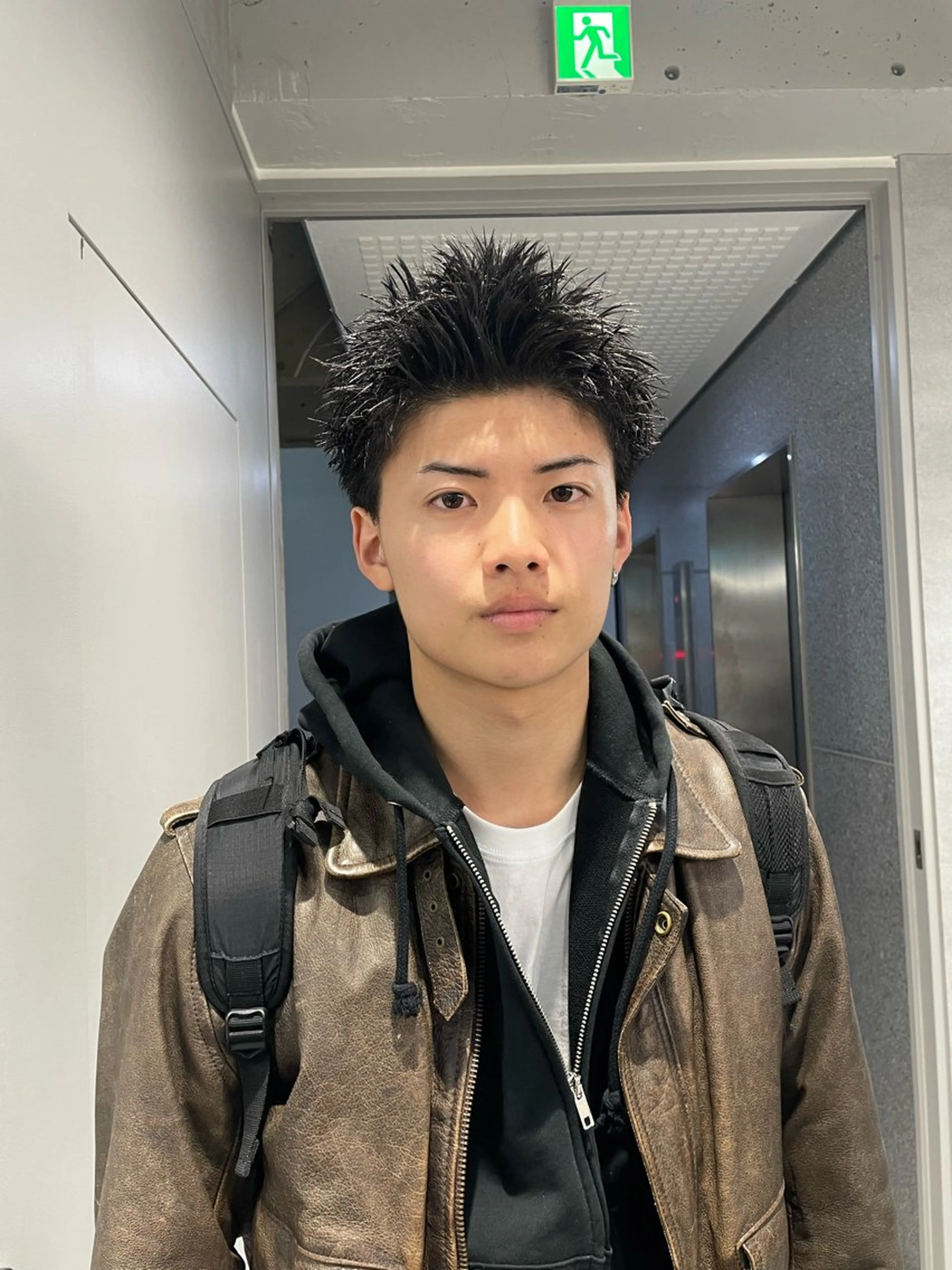 ショート メンズ スパイキーショート ショートヘア カット 垢抜けハイトーン☀／ 笑顔の美容師／しゅんのヘアスタイル