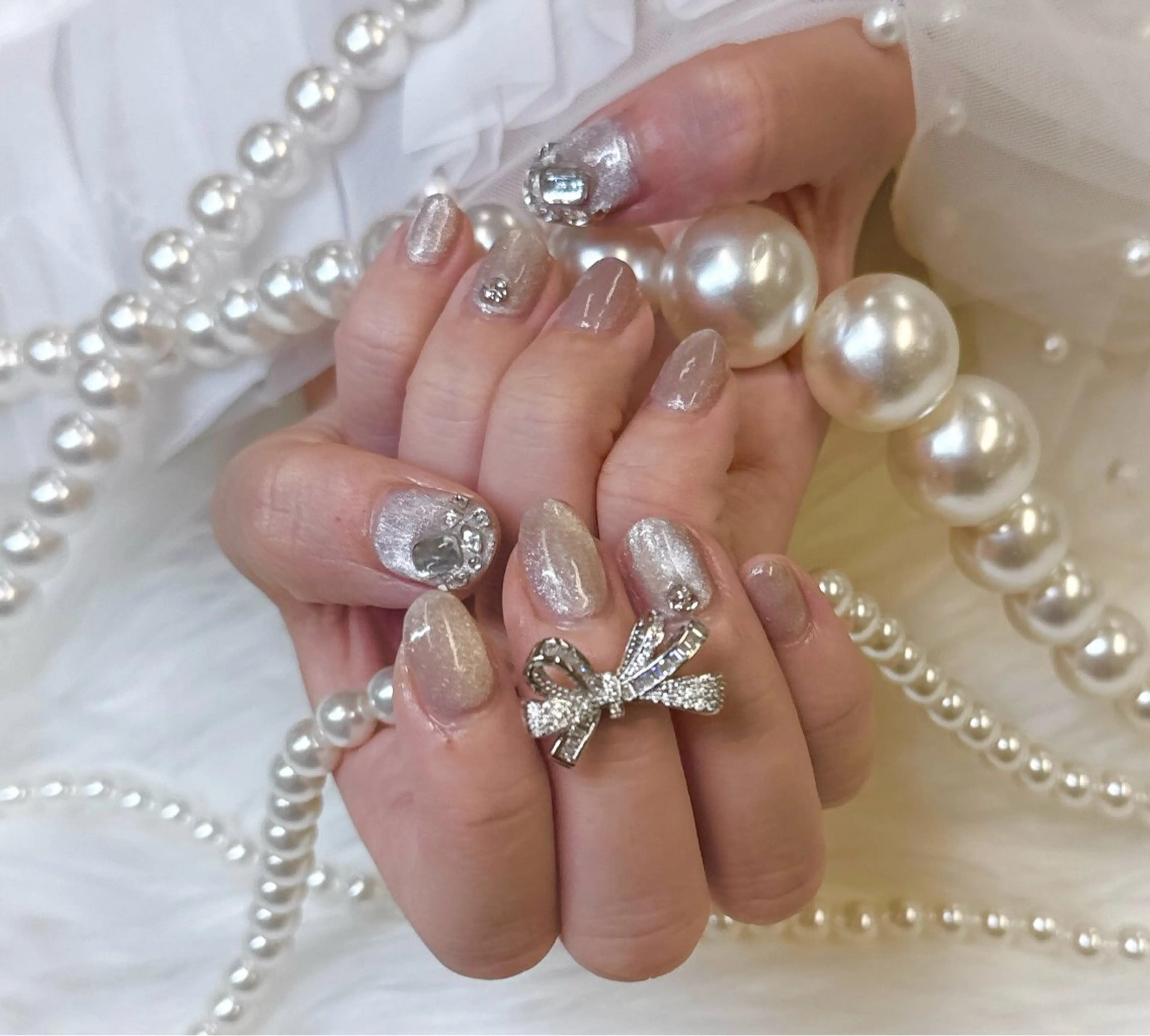 ネイル アートネイル フレンチネイル ジェルネイル ガラスフレンチ グラデーション クイーンズネイル銀座所属・Queeens nailのネイルデザイン