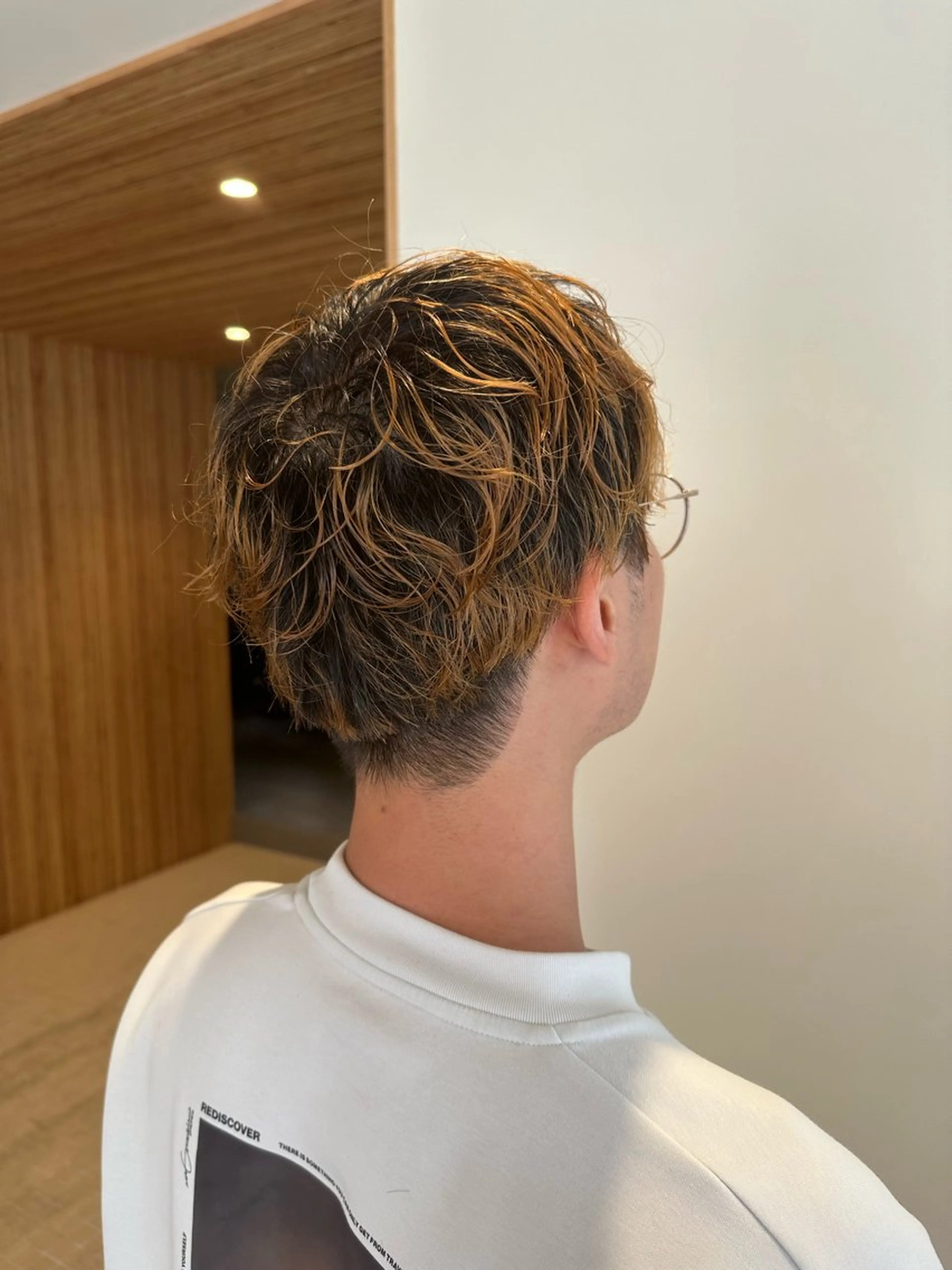 カラー パーマ メンズ メンズブリーチ メンズパーマ ブリーチ スパイラルパーマ カット パーマ いまじゅく あおいのヘアスタイル