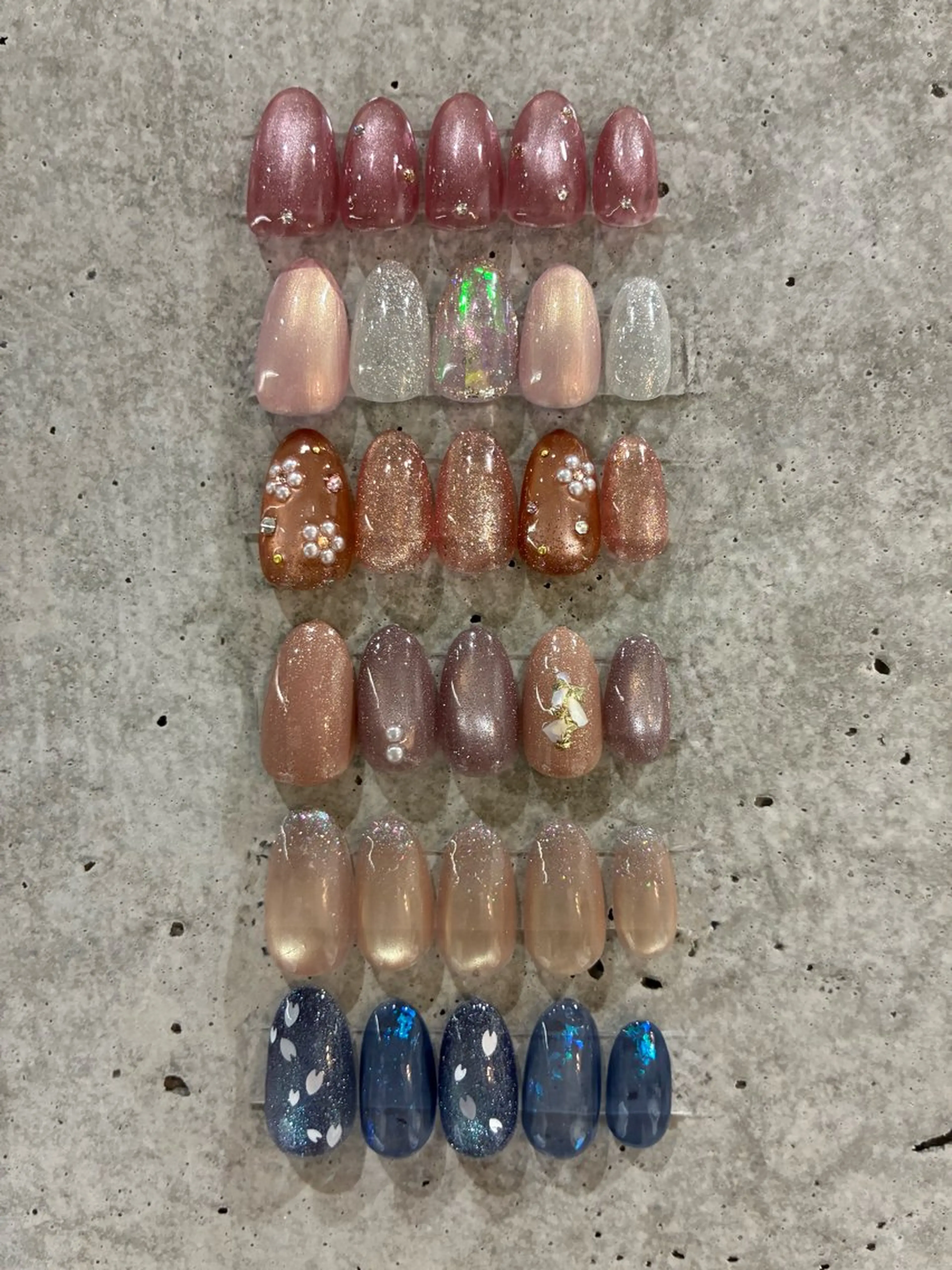 【２月限定クーポン！】パラジェル可・KAILA限定ニュアンスネイル🩶オフ込みの写真