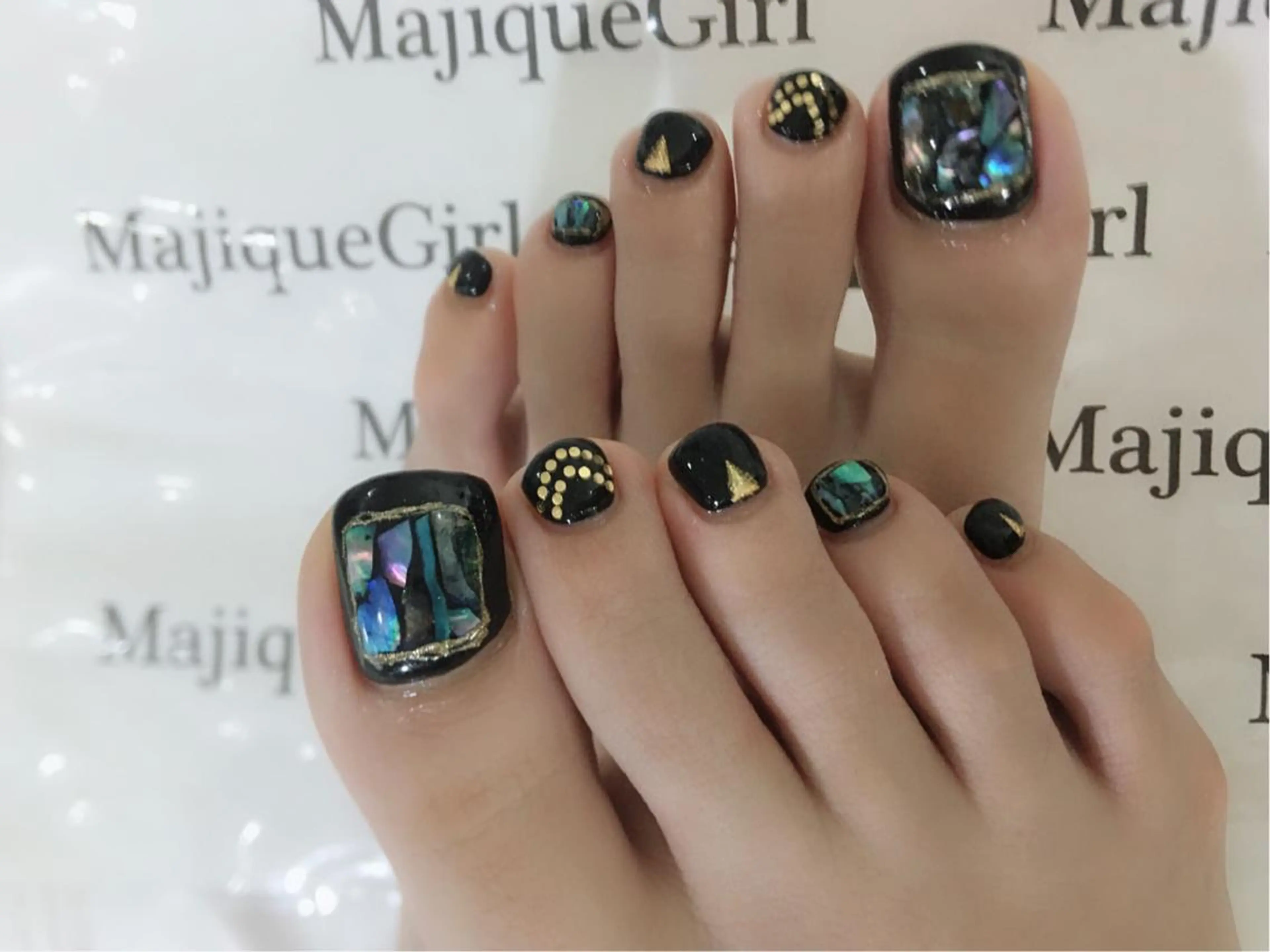 ネイル フットネイル 🌸Nail&Eye KAKU🌸のネイルデザイン