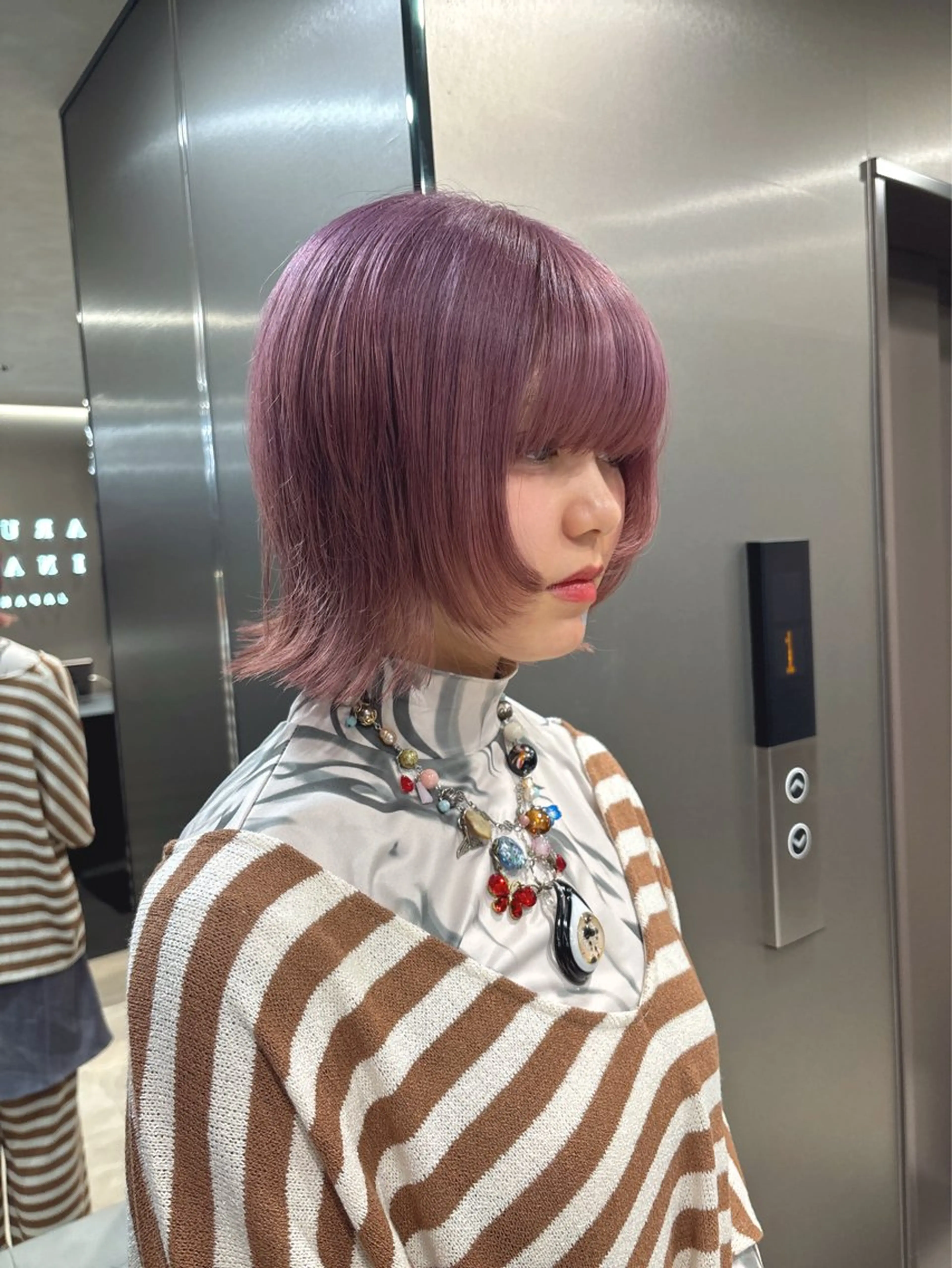 カラー 大森 万紘のヘアスタイル