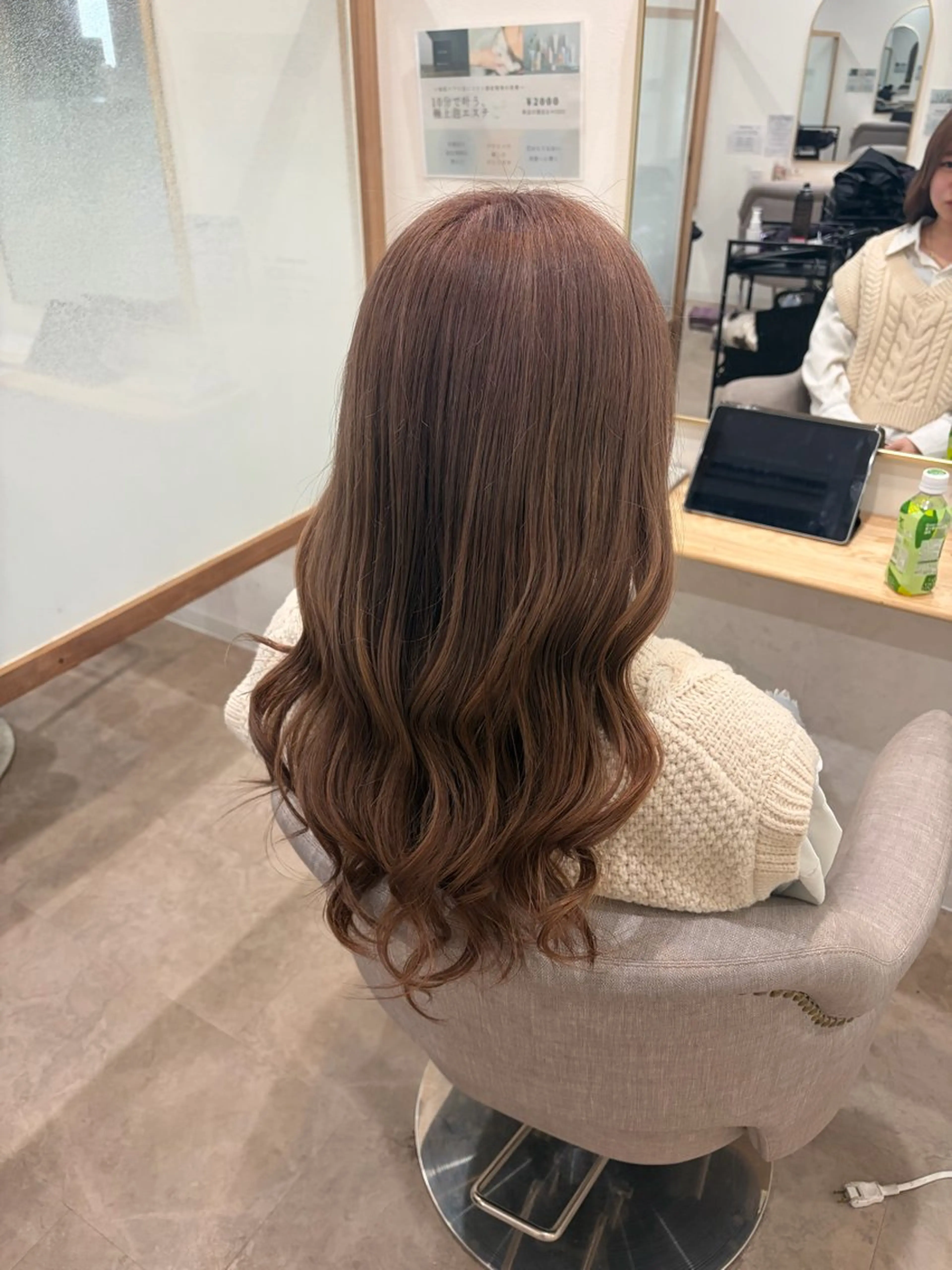 ロング カラー 野川 彩音のヘアスタイル