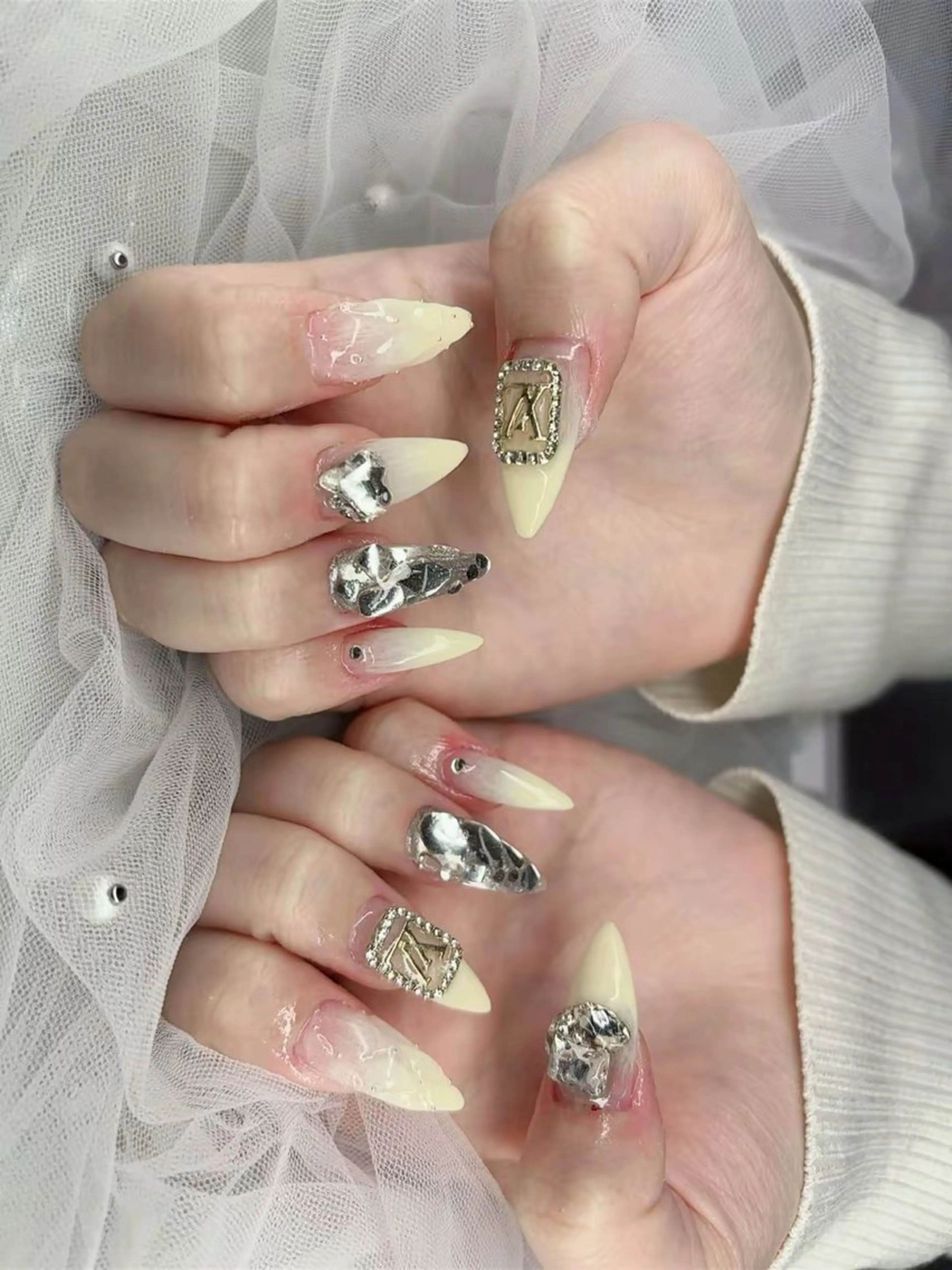 ネイル ハンドネイル Mio Nail Salon所属・MIO Nailのネイルデザイン