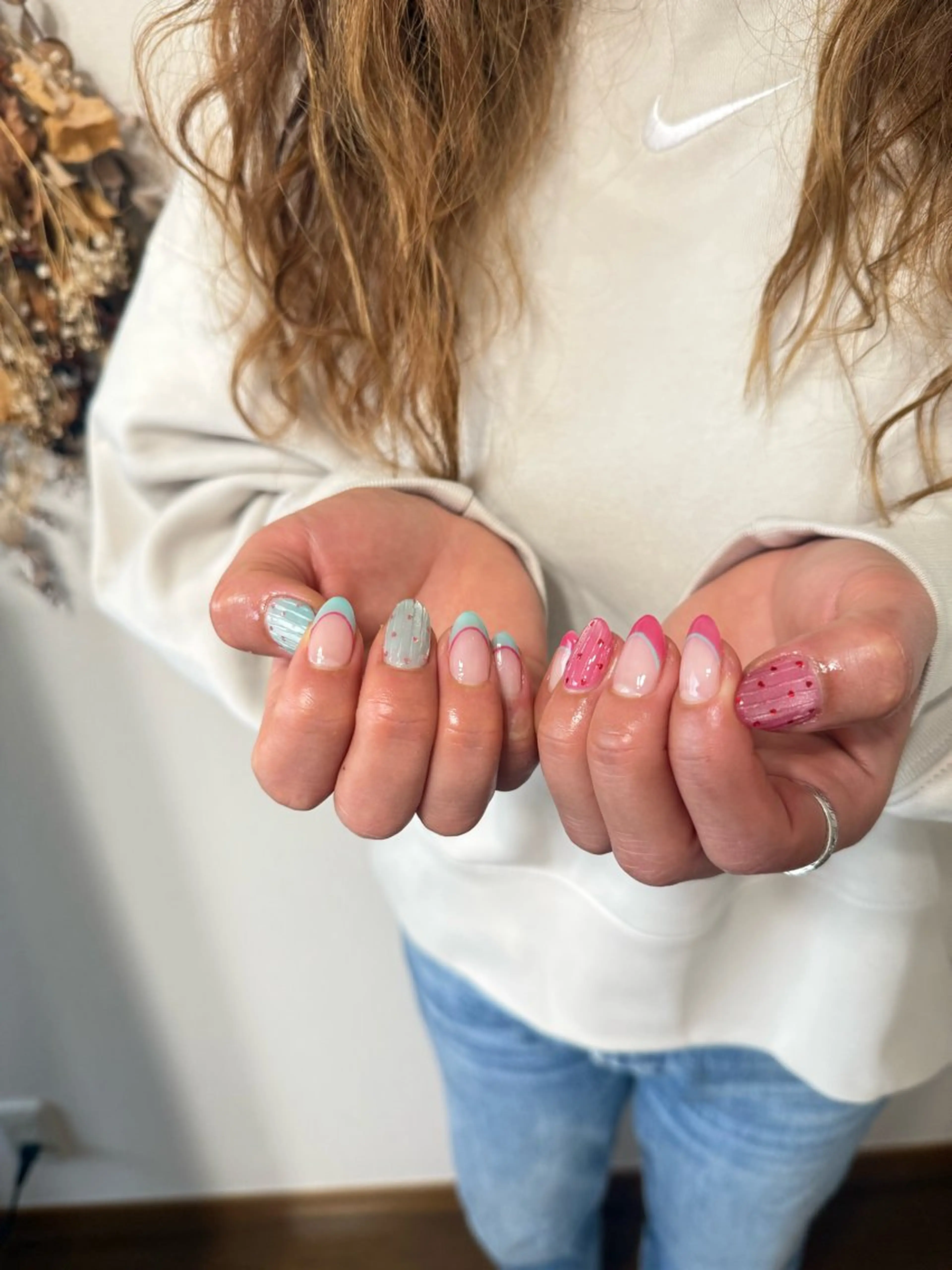 ネイル ブルー フレンチネイル ハート マグネットネイル ピンク ハンドネイル miel nailのネイルデザイン