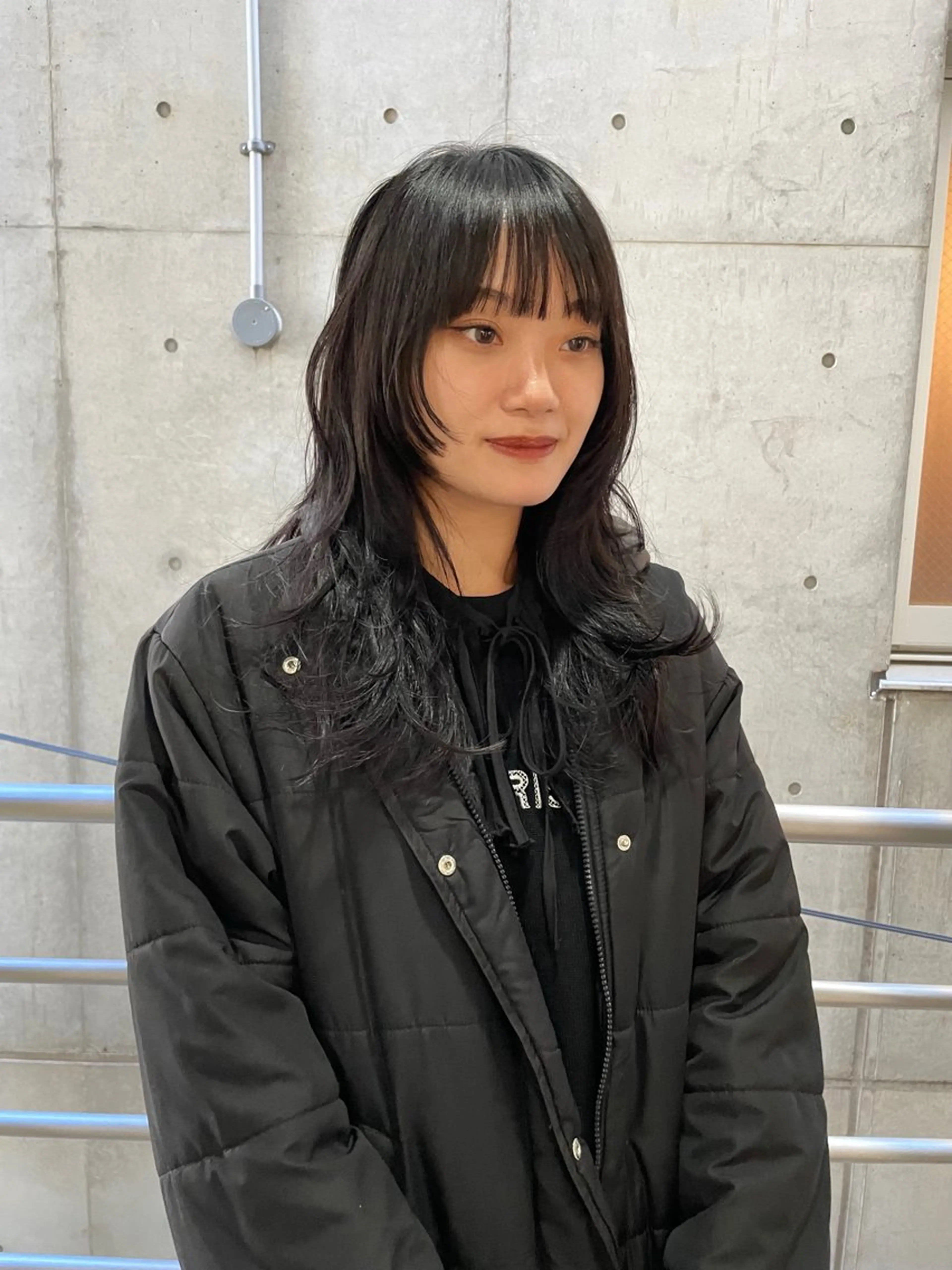 ロング カット ヘアカラー トリートメント satsuki 暖色・ブラウンカラーのヘアスタイル