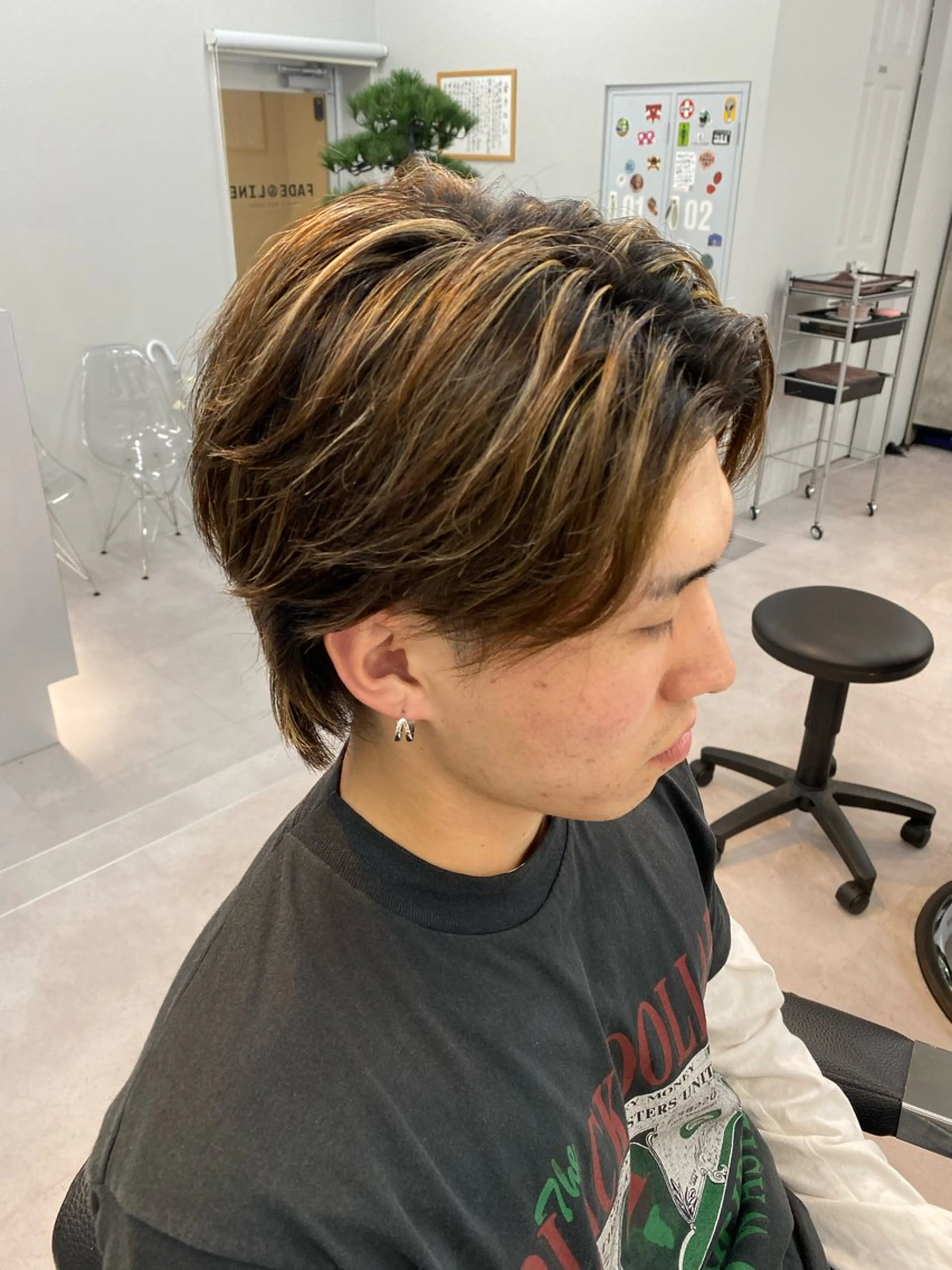 ショート カラー ヘアアレンジ メンズ メンズブリーチ メンズハイライト ブリーチ ハイライトカラー ハイライト The faderz barbershop所属・フェードモデル限定 🔥高円寺Maiのヘアスタイル