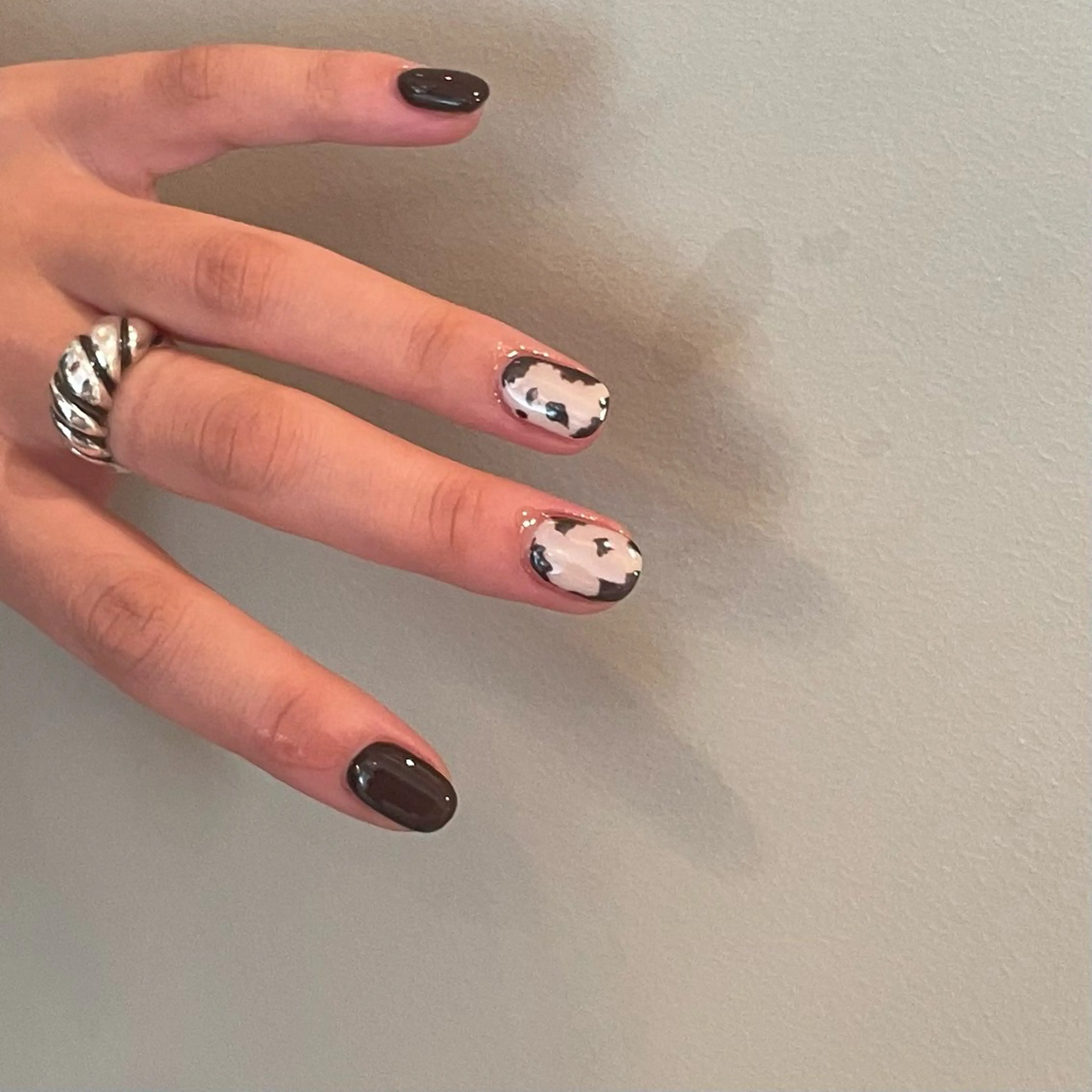 ネイル ハンドネイル lowaly所属・NAKAMURA HARUKAのネイルデザイン