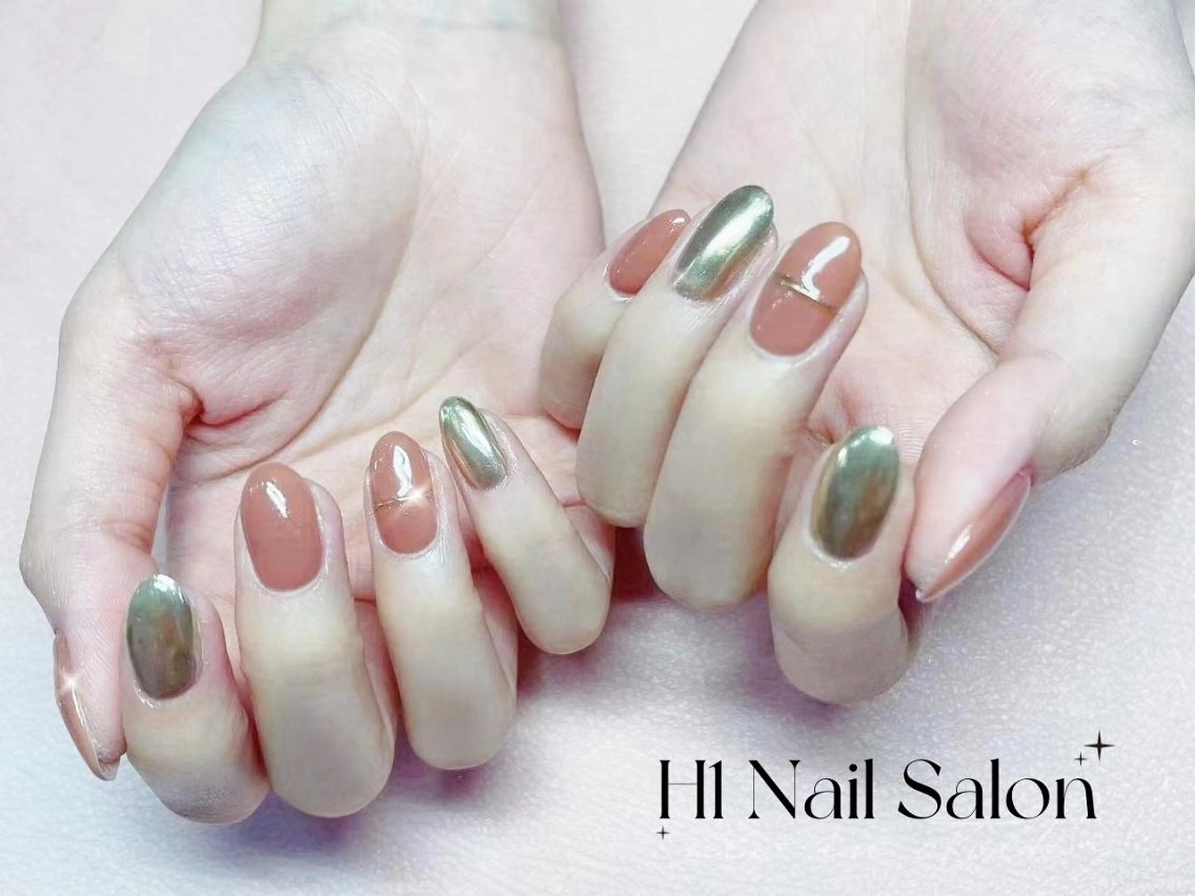 ミディアム Dioneネイル リリのネイルデザイン