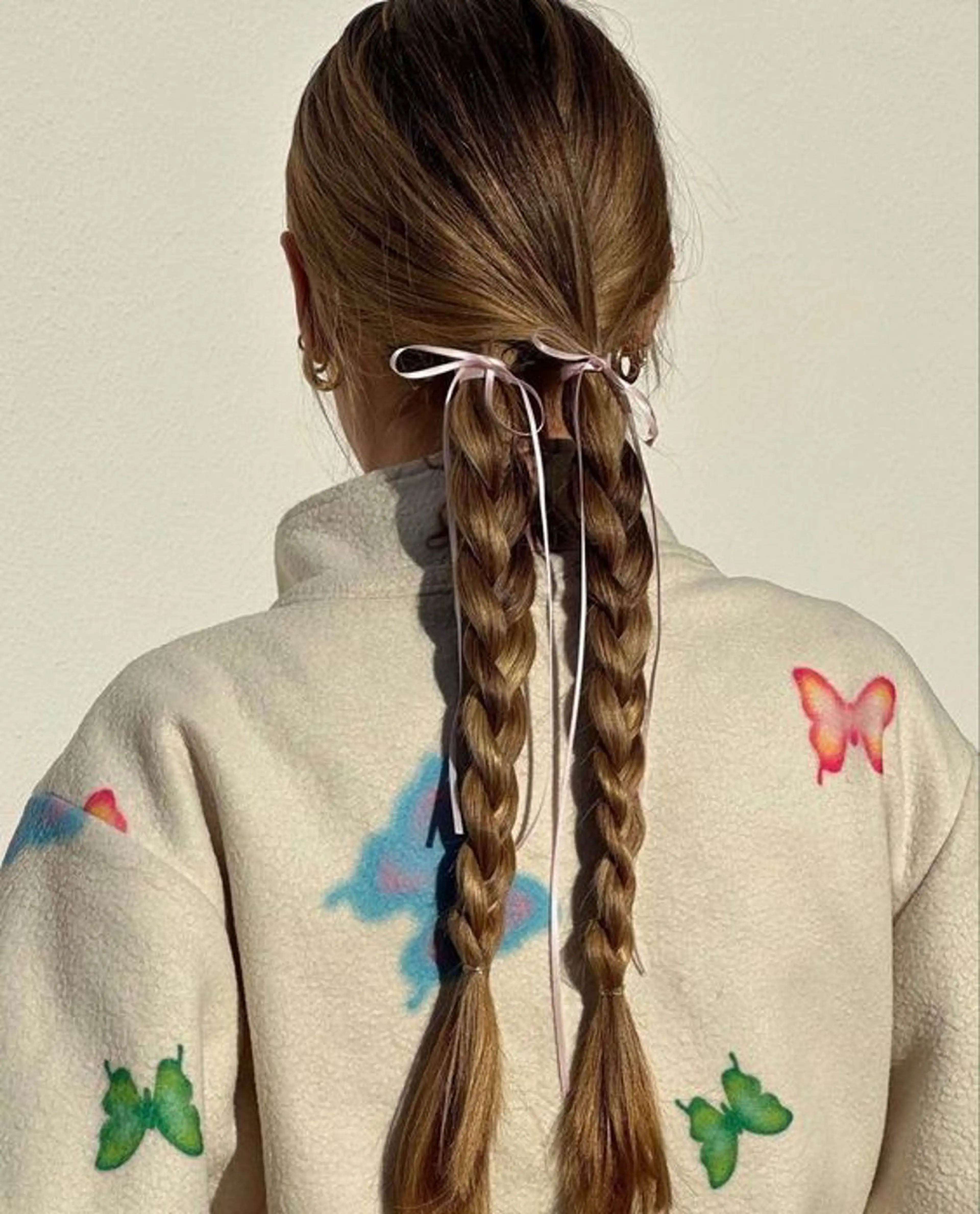 カラー films所属・AYA/films 韓国/レイヤー／ボブのヘアスタイル