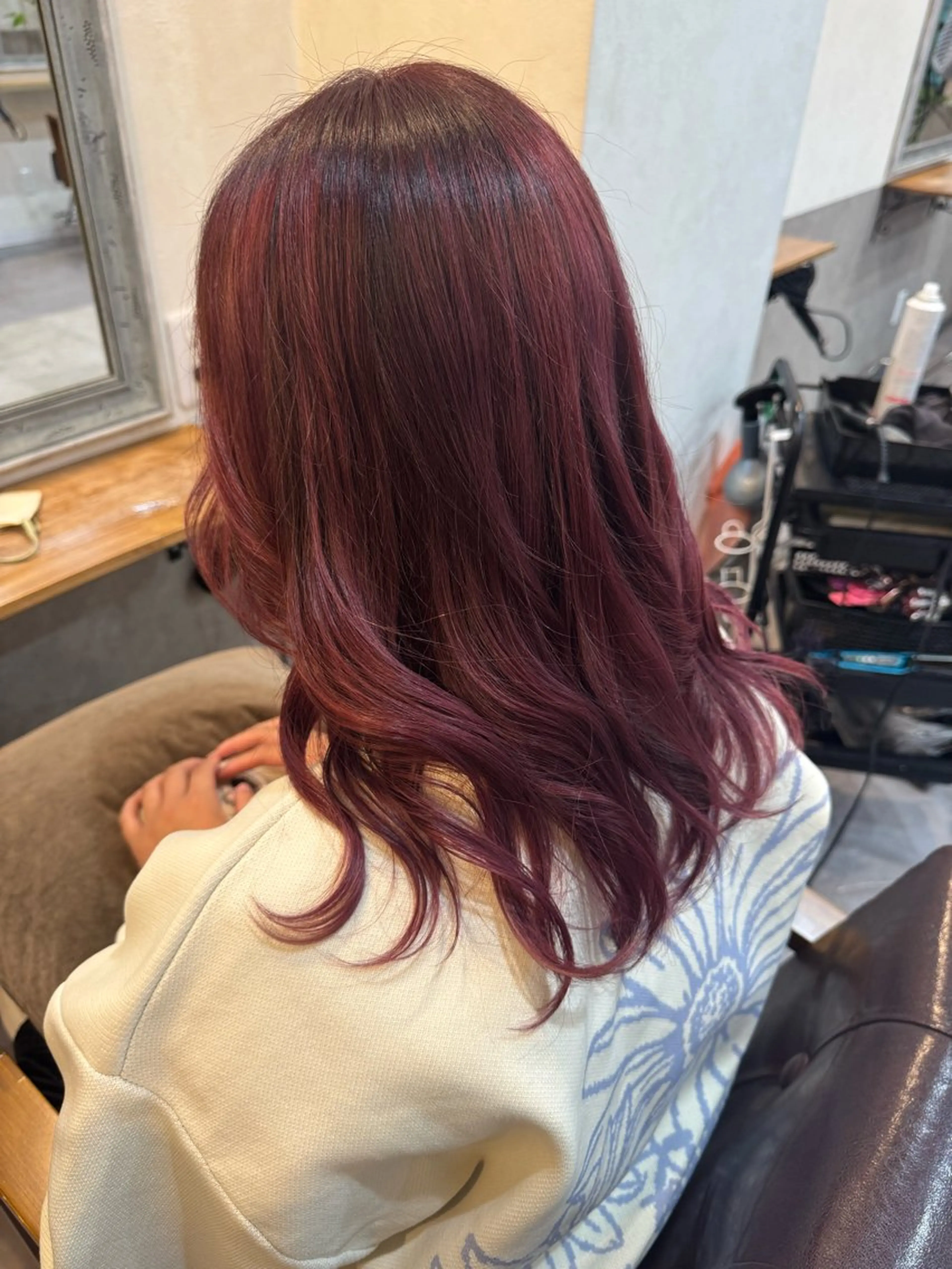 セミロング 船橋 Nerine 【ネリネ】かえでのヘアスタイル