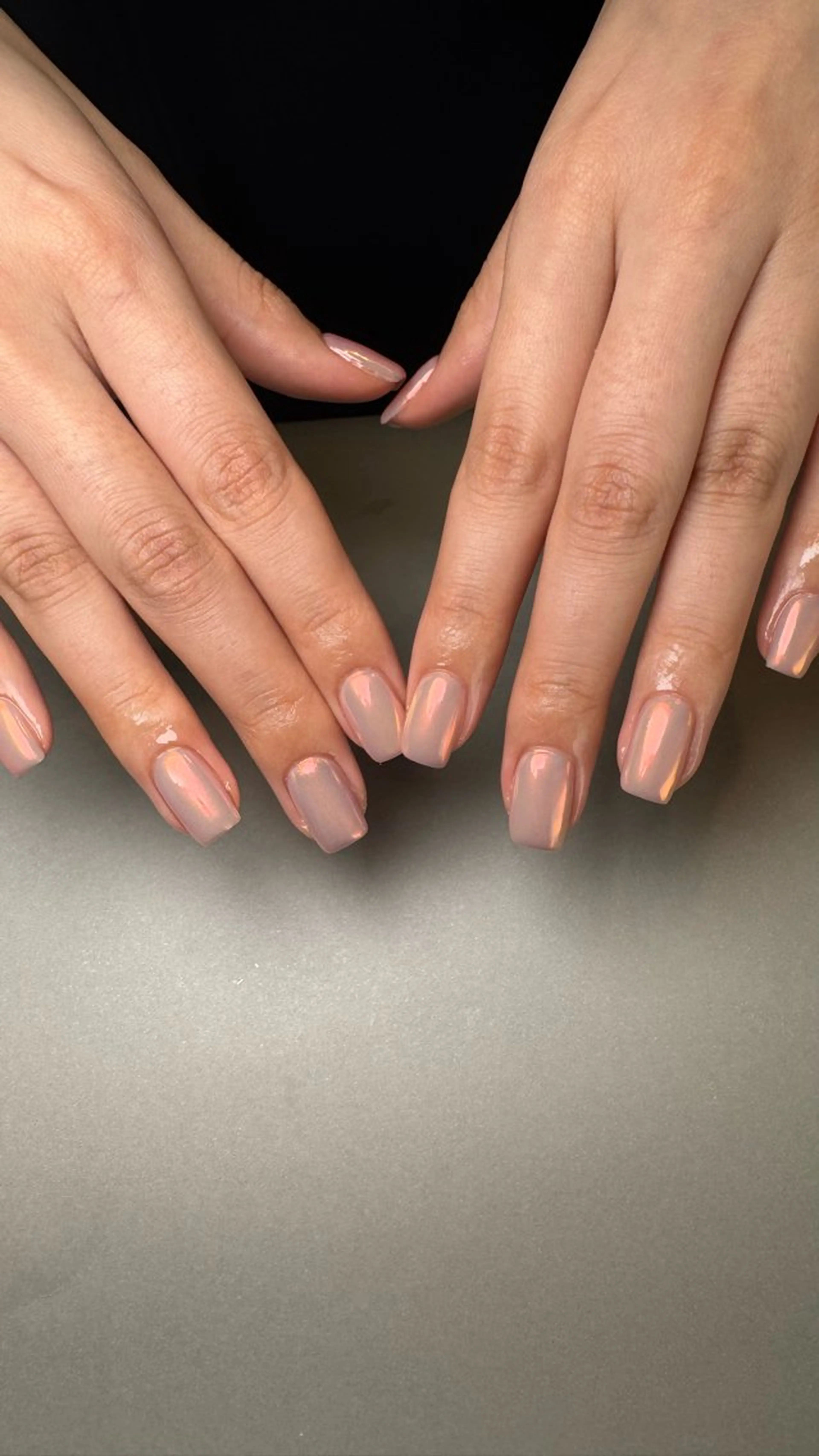 【他店オフ込み】オーロラワンカラー💅（クリアベース）の写真