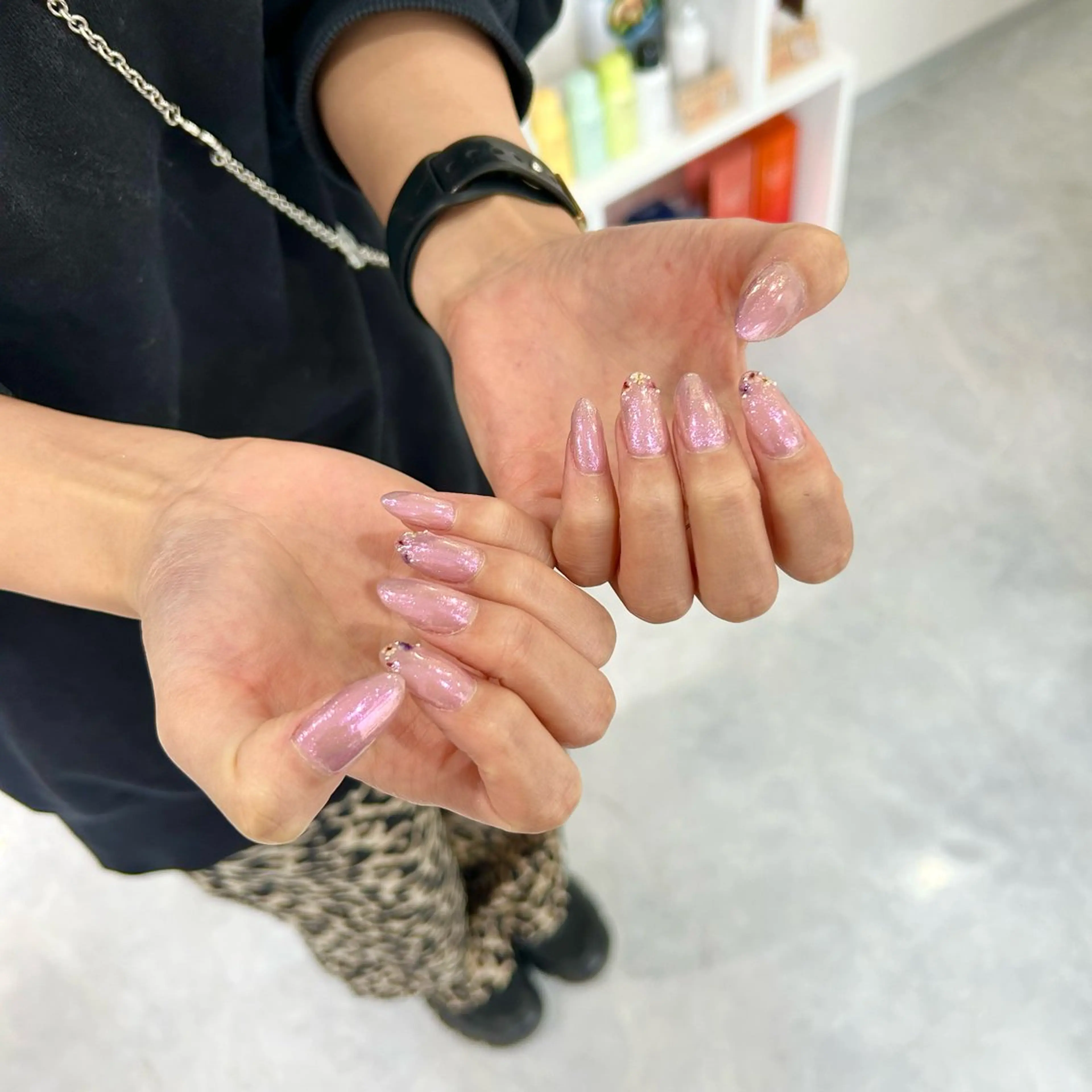 ネイル オーロラネイル フラワーネイル 持ち込み ハンドネイル RYO ／Amourのネイルデザイン