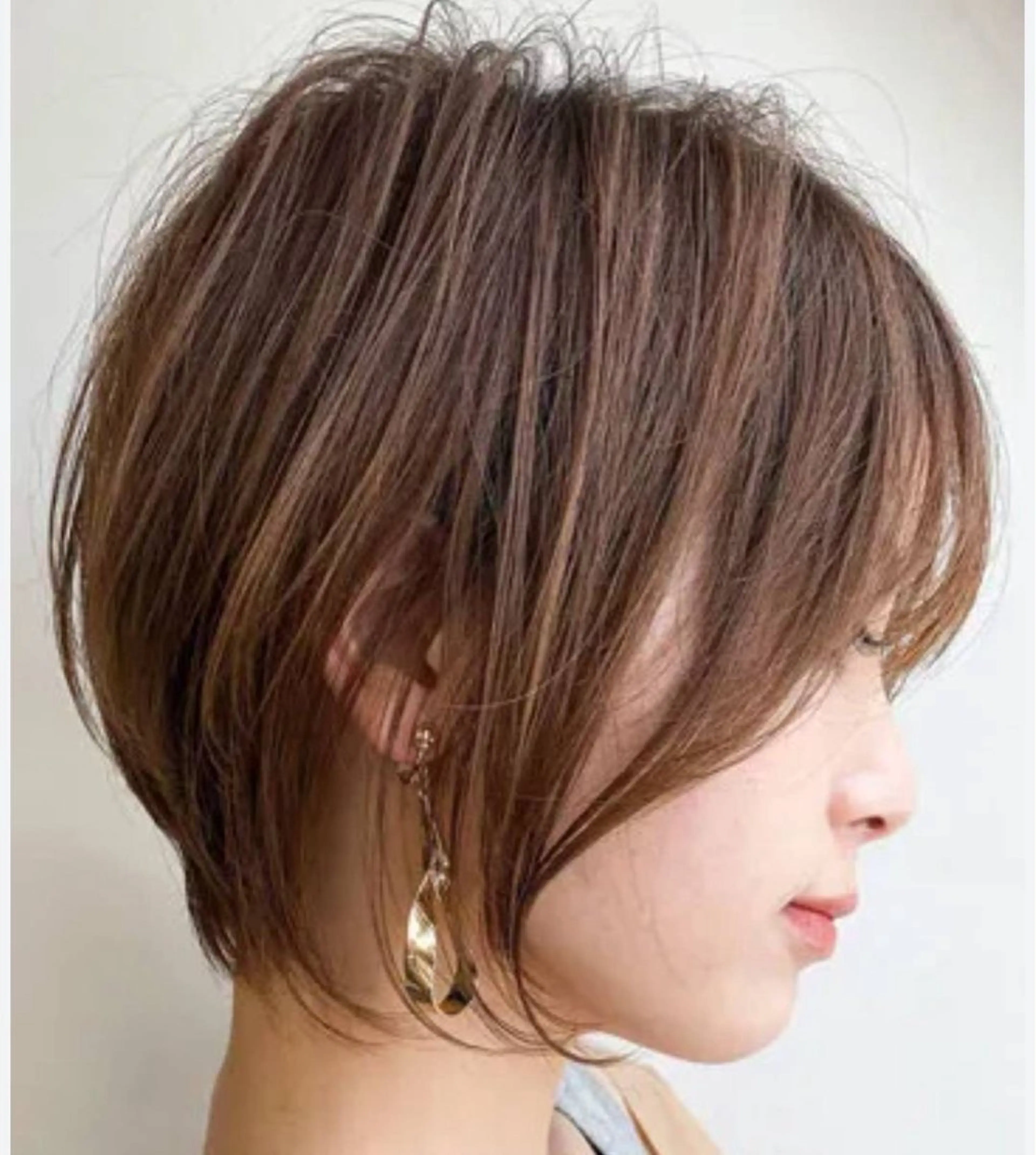 ショート 内山 みどりのヘアスタイル