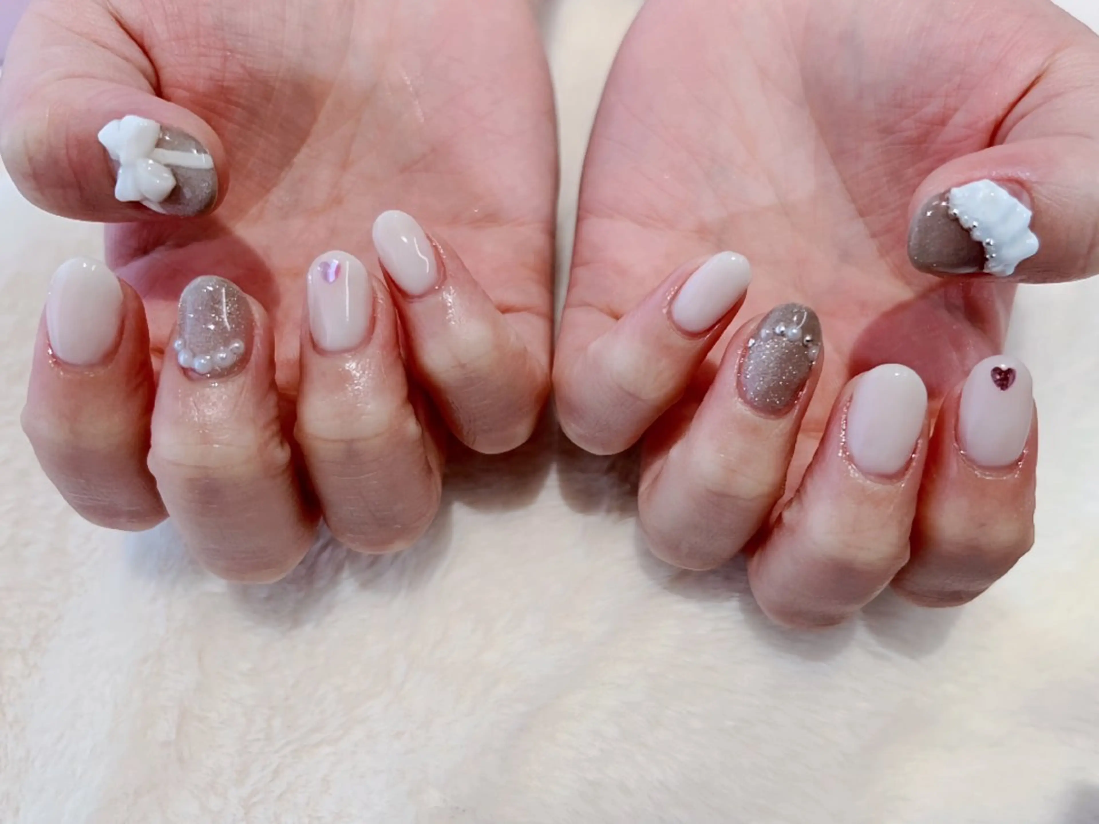 ネイル ジェルネイル ガーリー ハンドネイル 心斎橋Salon Epokkuのネイルデザイン