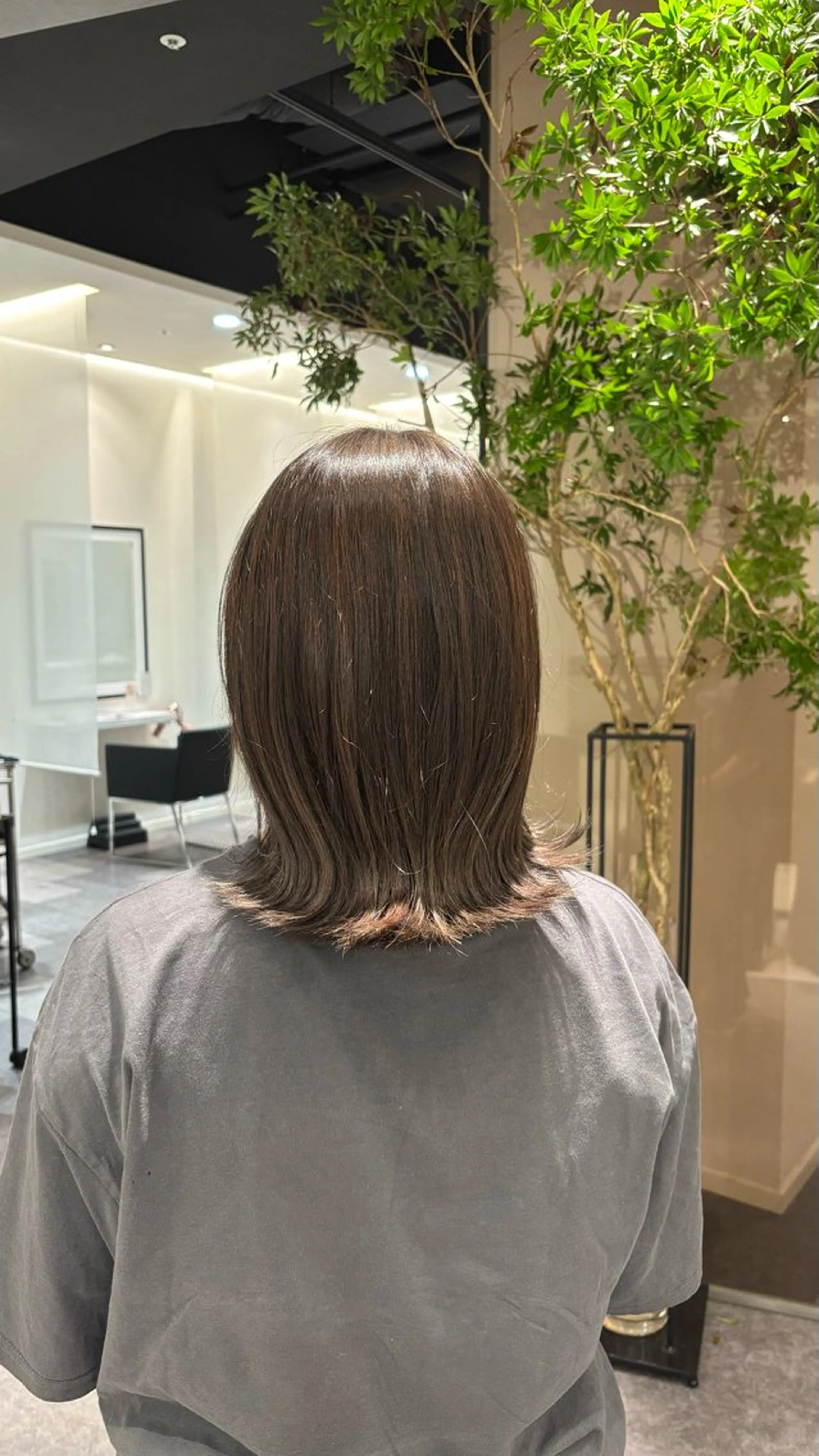 ミディアム カラー3000円🦋 鈴木思音のヘアスタイル