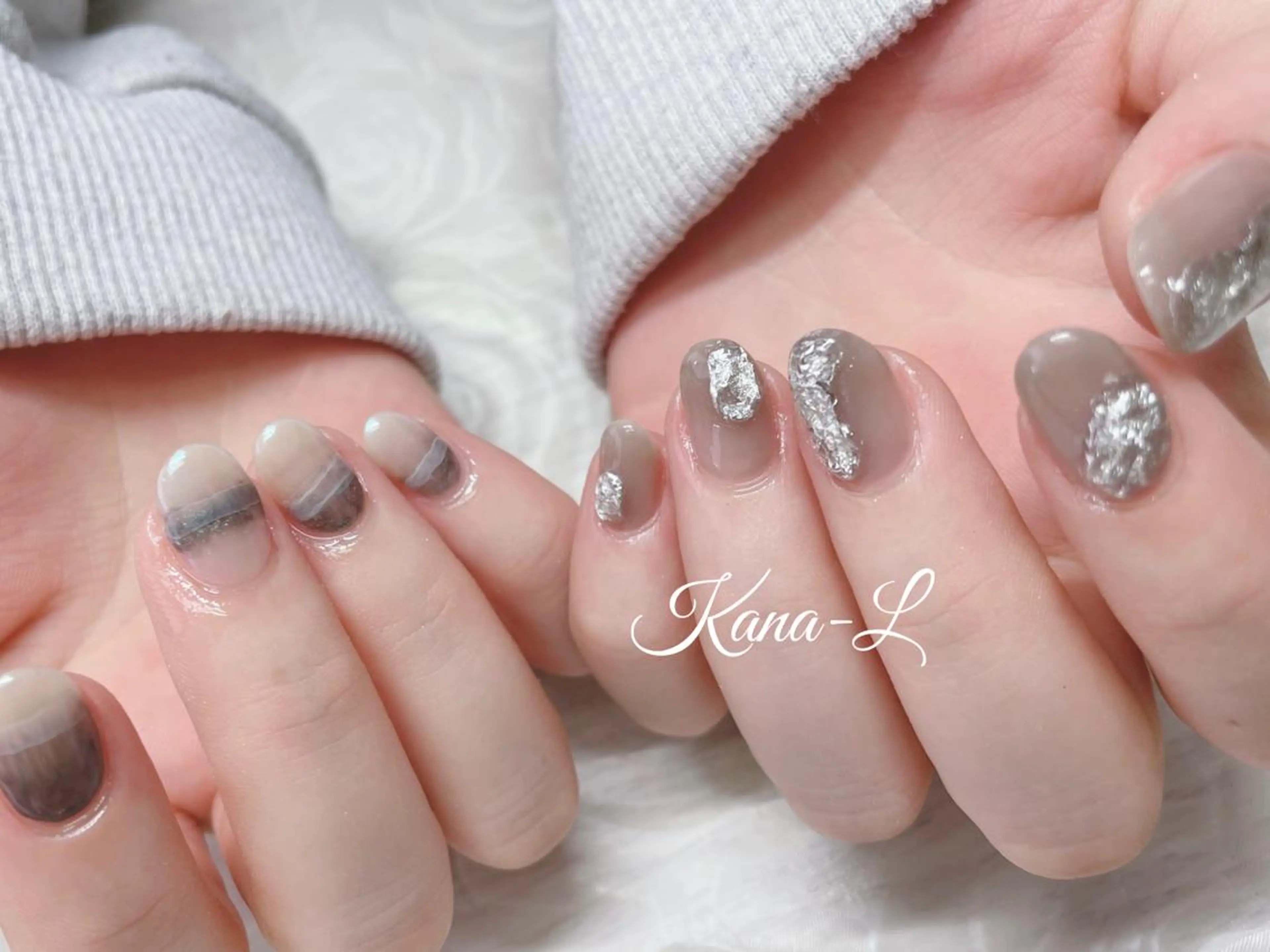 カラー ネイル ニュアンスネイル ぷっくりネイル 芦辺 香奈のネイルデザイン