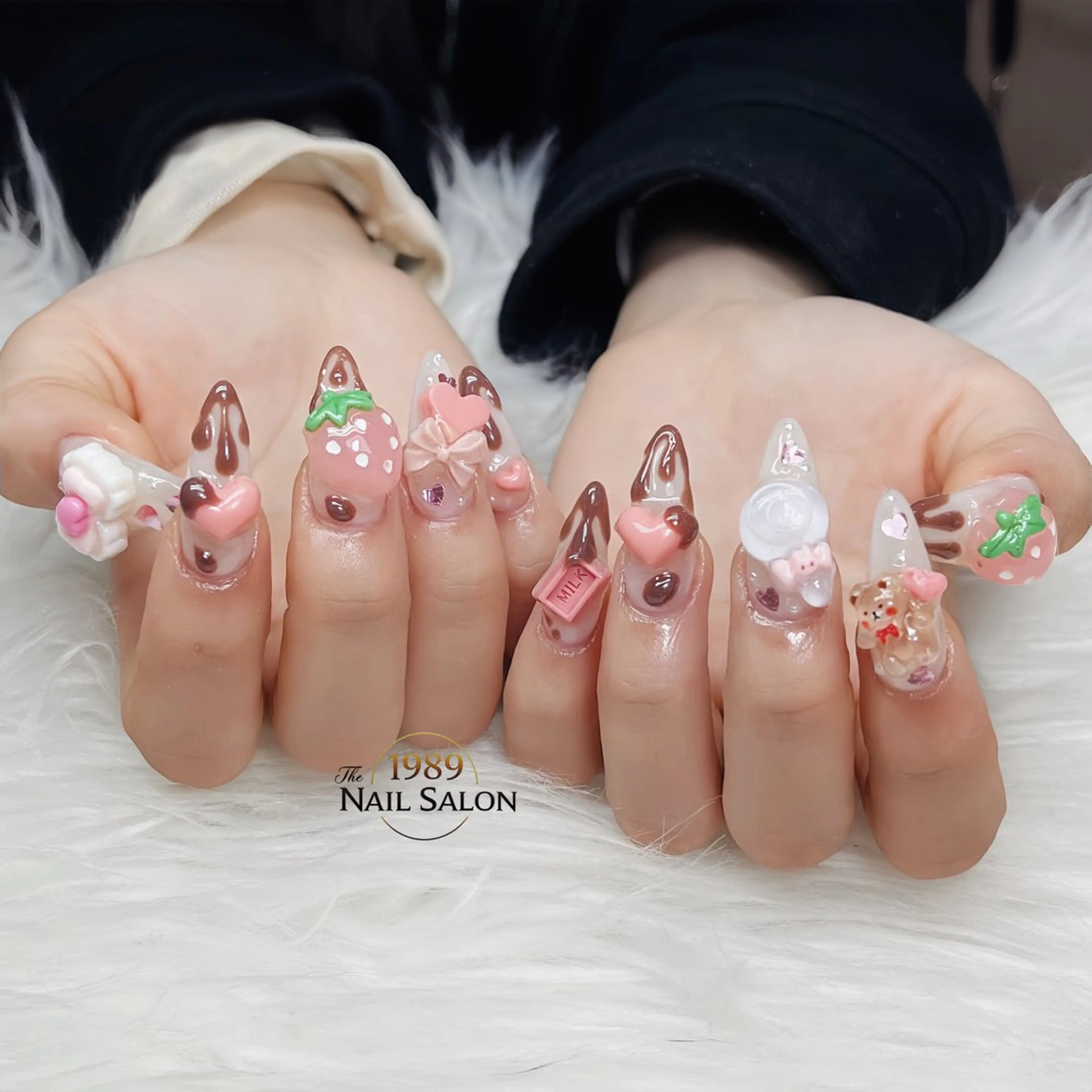 ネイル ハンドネイル The 1989 Nail Salonのネイルデザイン