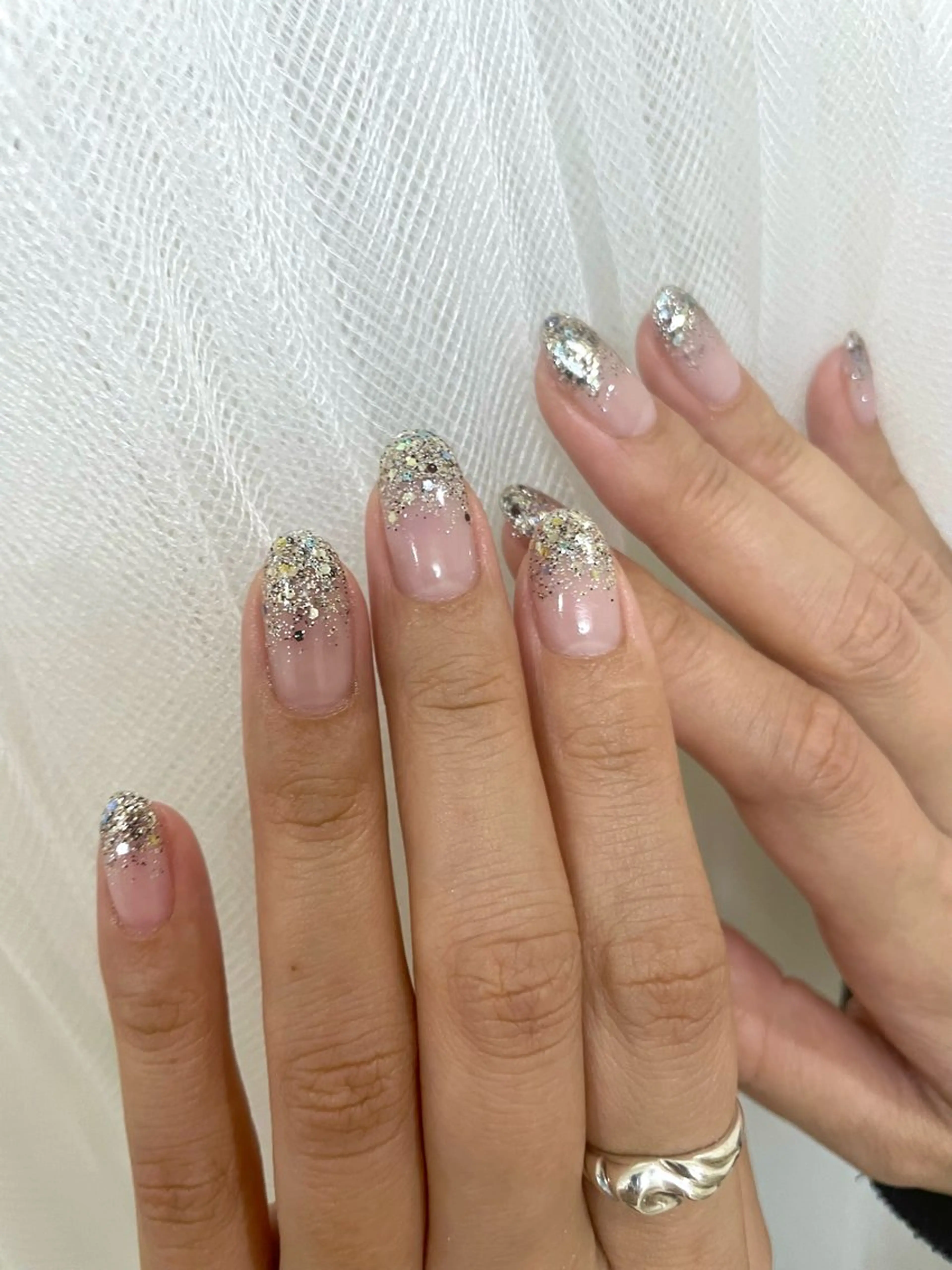 ジェルラメグラデーション オフありかなしかご予約時にお伝えください。の写真