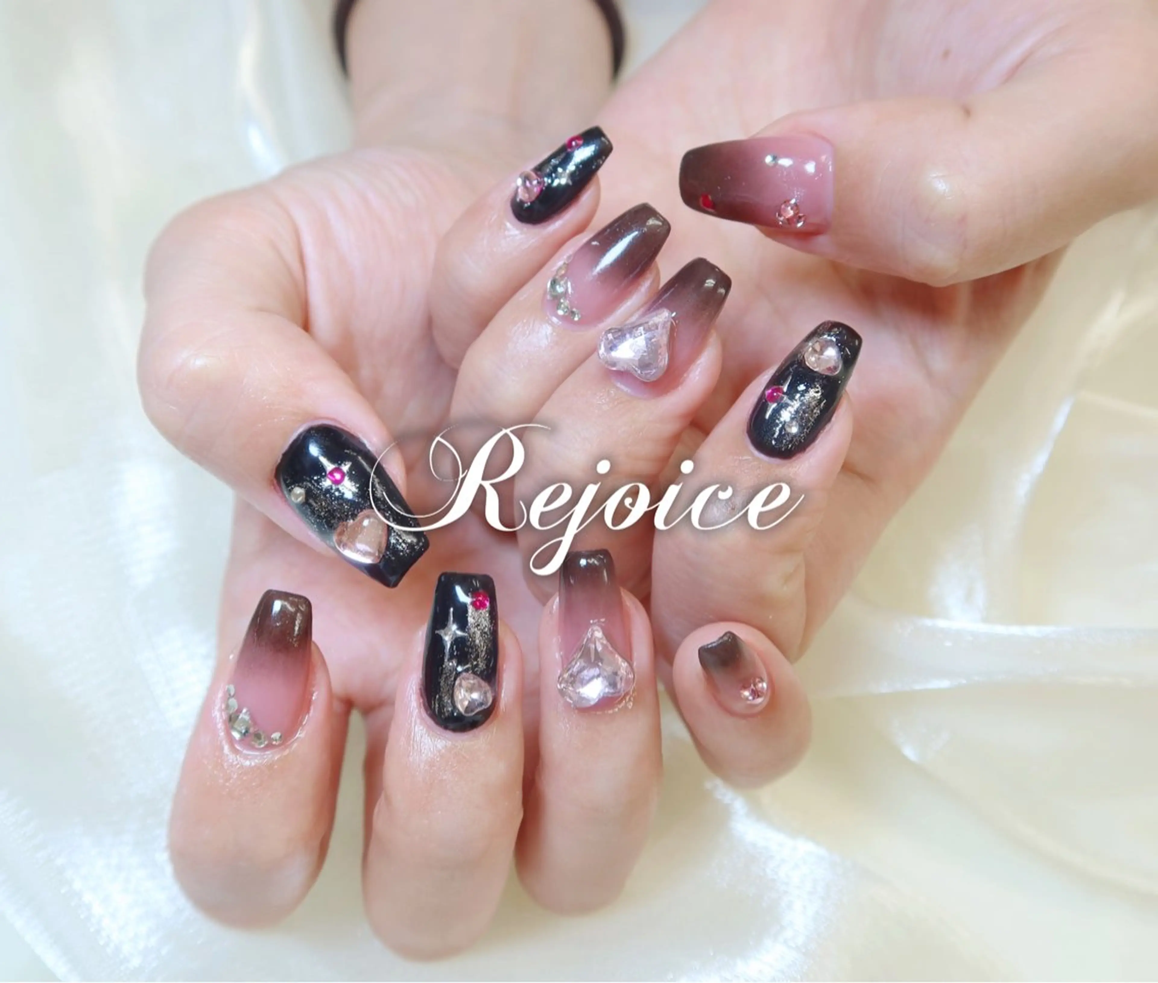 ネイル ハンドネイル ネイルサロン リジョイス 渋谷店のネイルデザイン