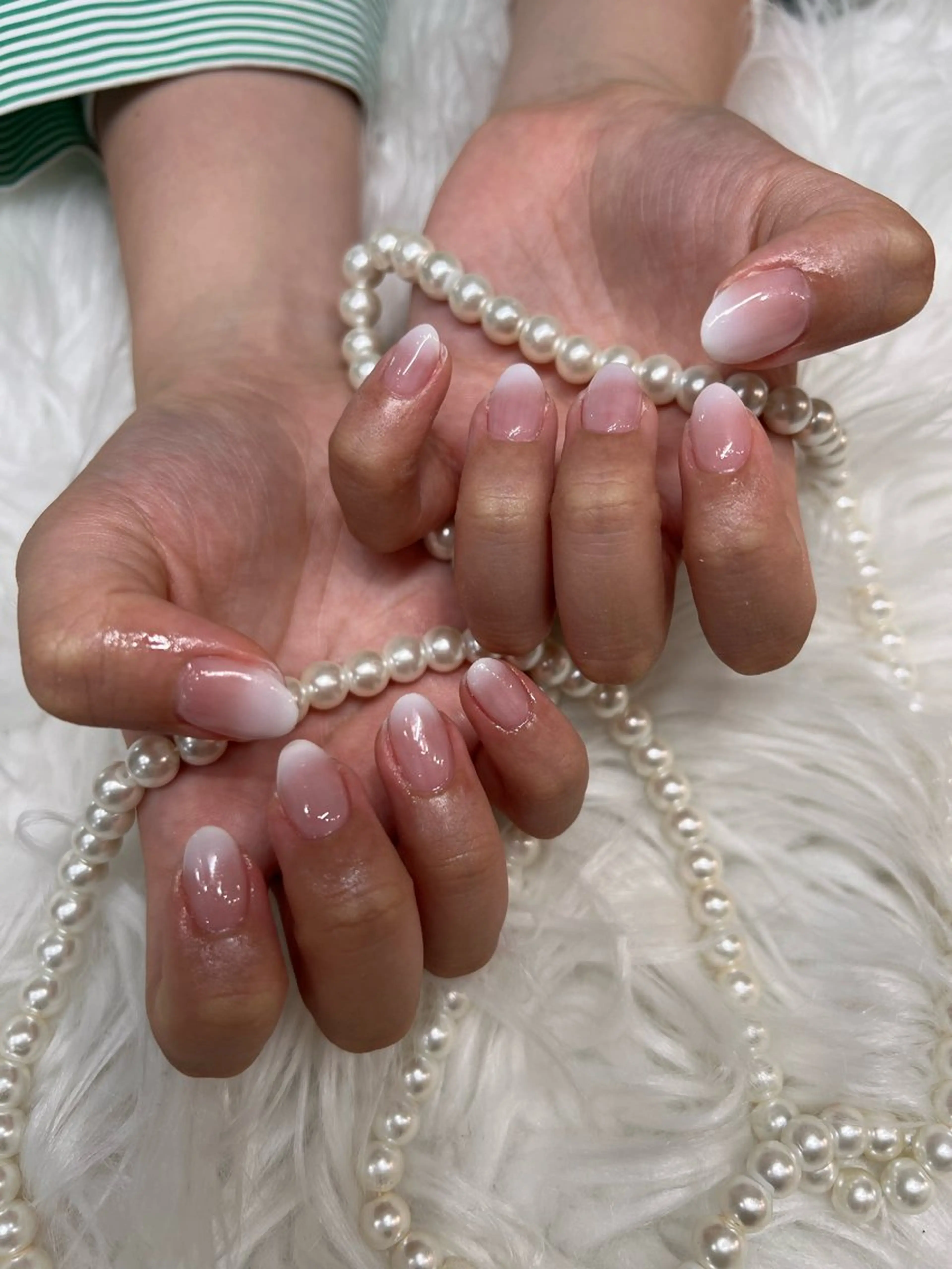 ネイル ハンドネイル &ME シシのネイルデザイン