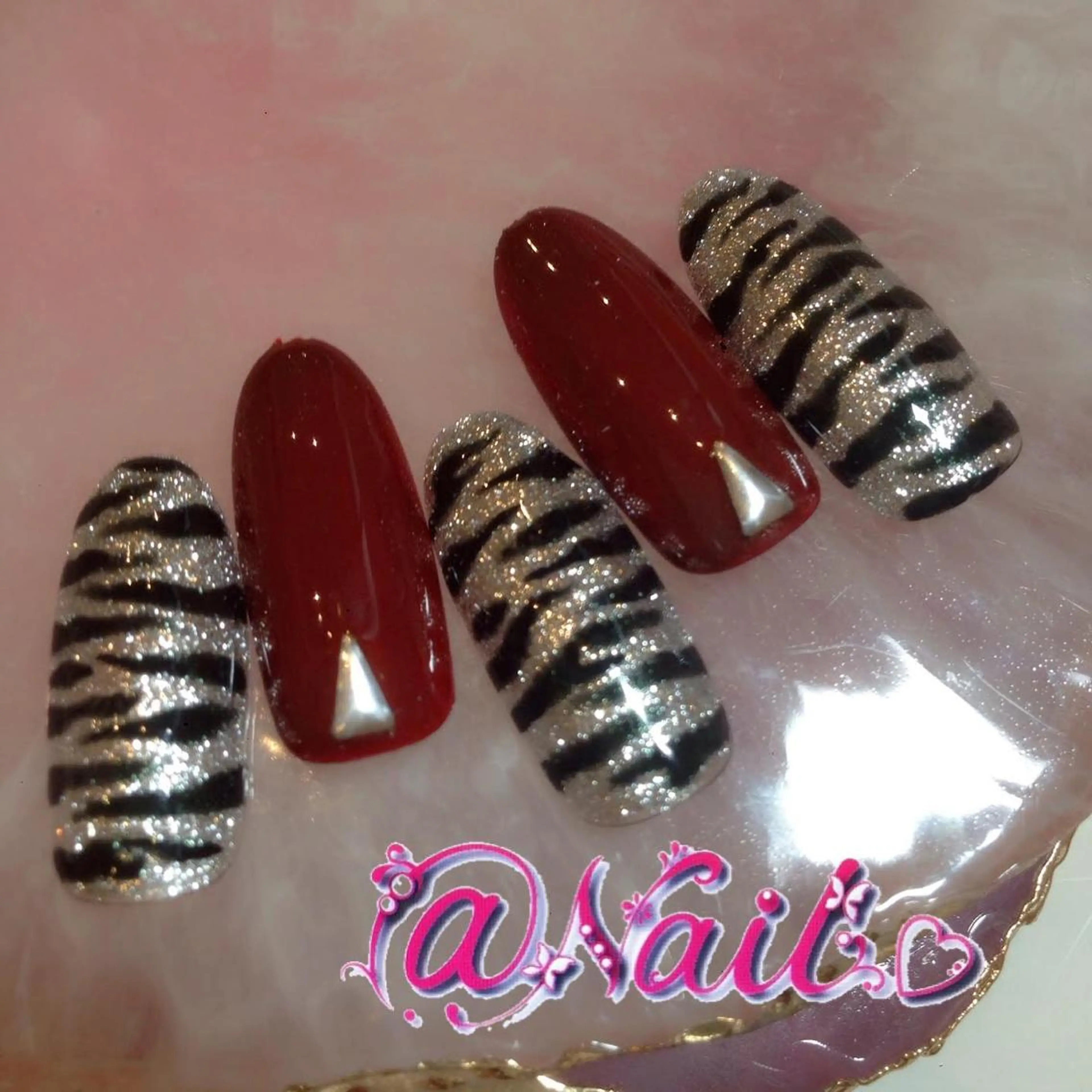 ネイル ネイルチップ 小尾 栞のネイルデザイン