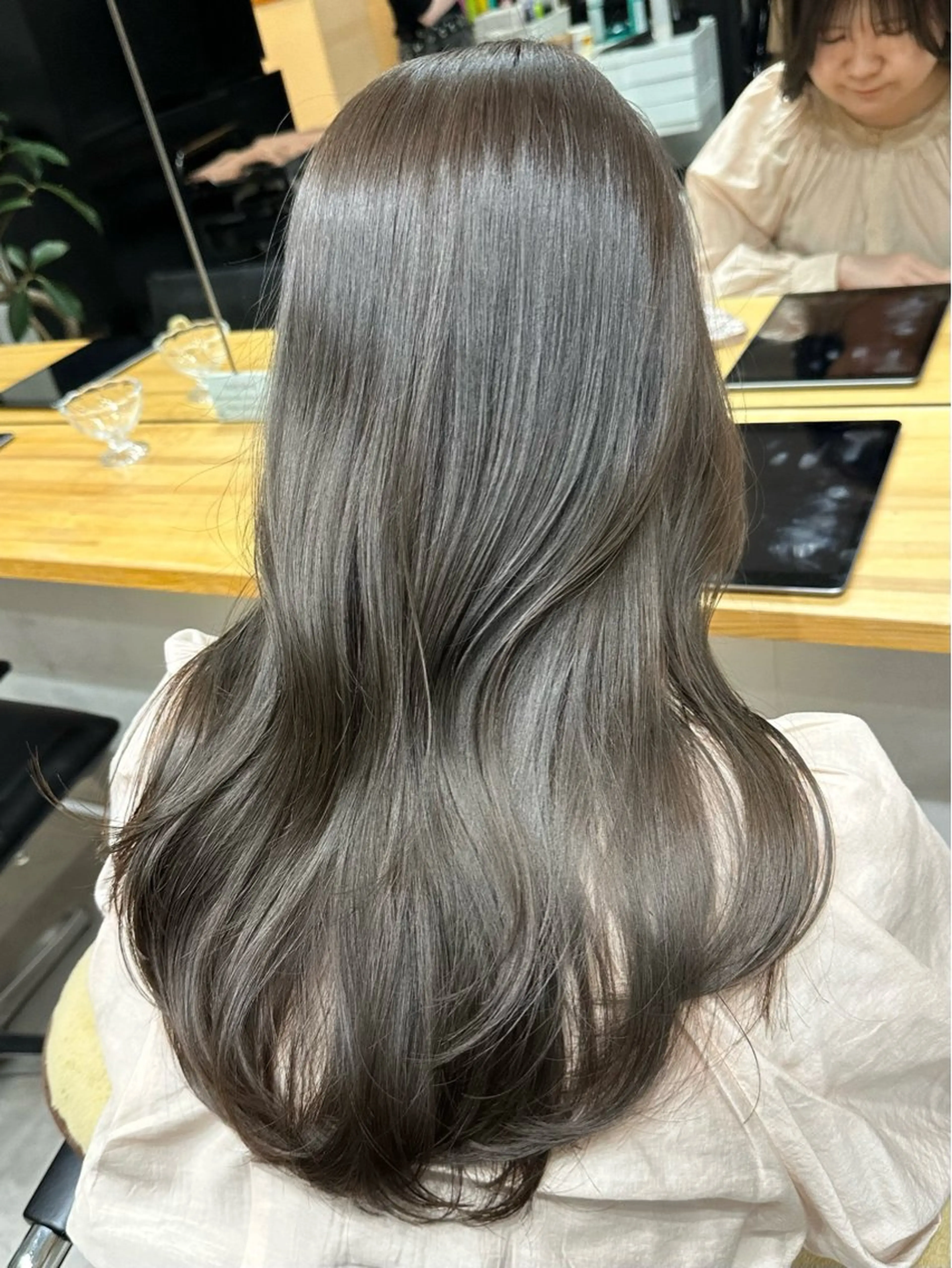 セミロング カット ヘアカラー トリートメント ✨透明感カラー 恵比寿HAYATO✨のヘアスタイル