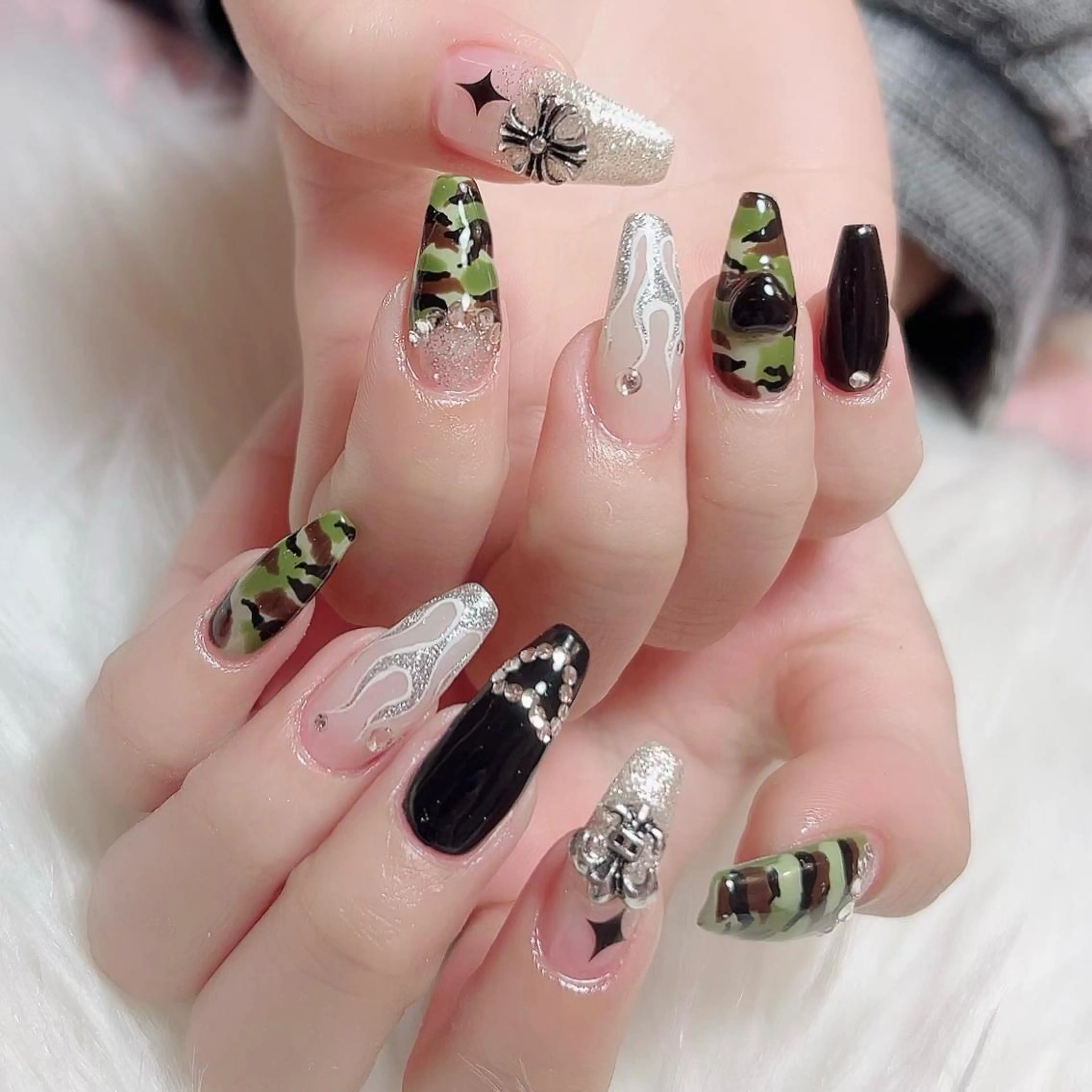 ネイル ハンドネイル Private Nail Salon　EM所属・Nail salon EM（エム）千葉のネイルデザイン