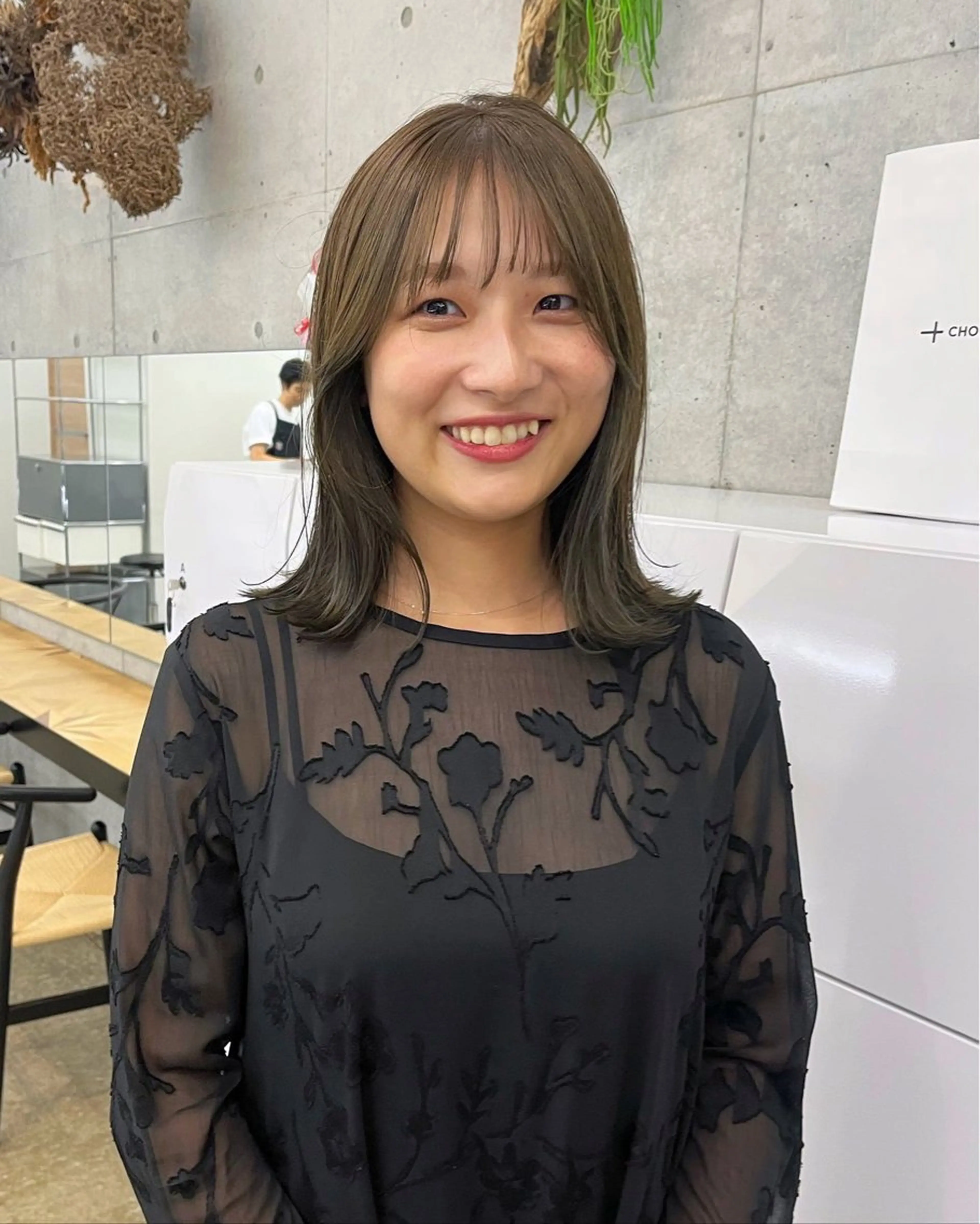 ミディアム カラー ベージュカラー オリーブベージュ カット ヘアカラー トリートメント GO TODAY SHAiRE SALON表参道Polaris店所属・暖色カラー/ピンク カラー/HARUKAのヘアスタイル