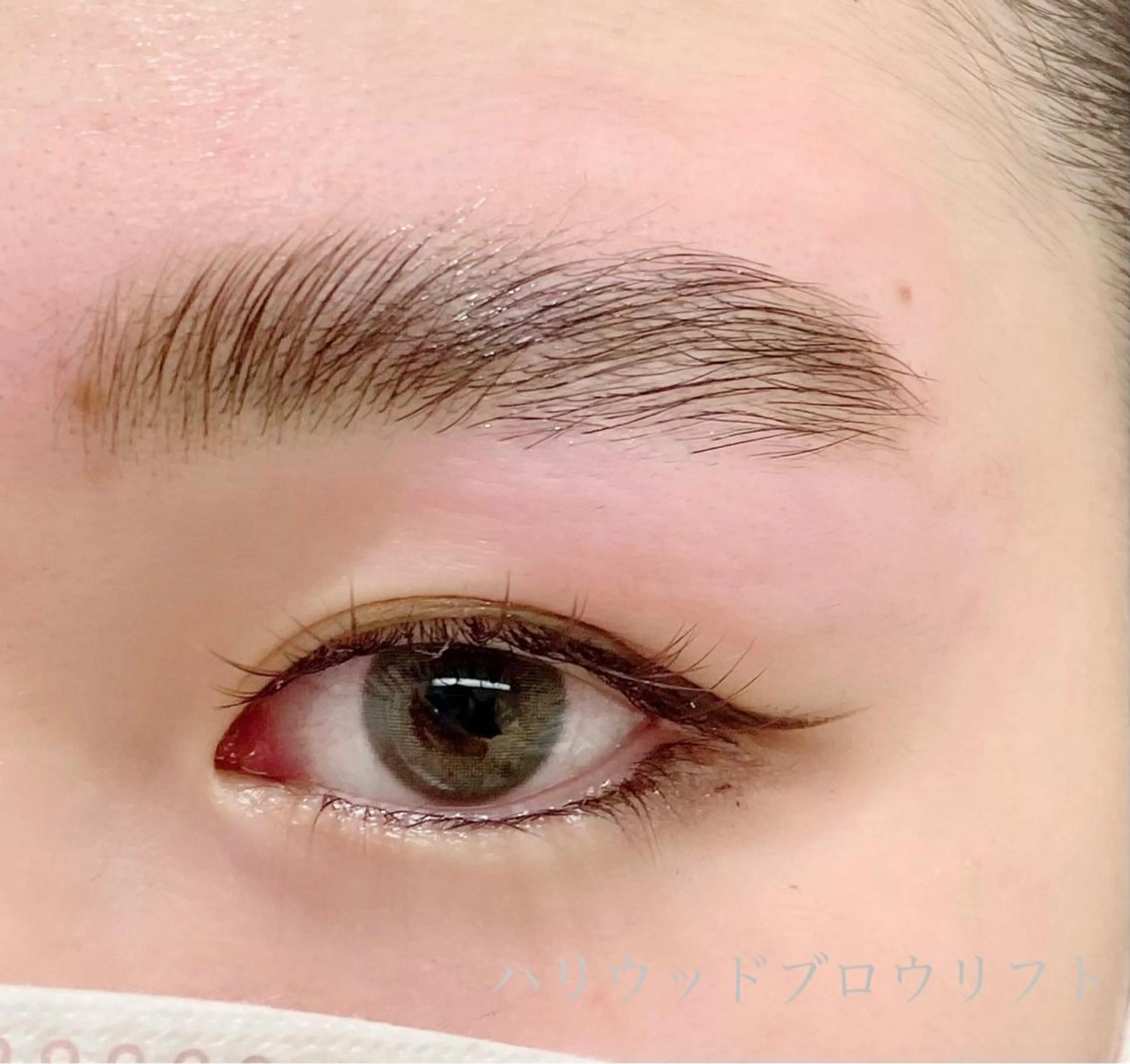 マツエク・マツパ Cheri所属・きし かりんの眉毛・アイブロウイメージ