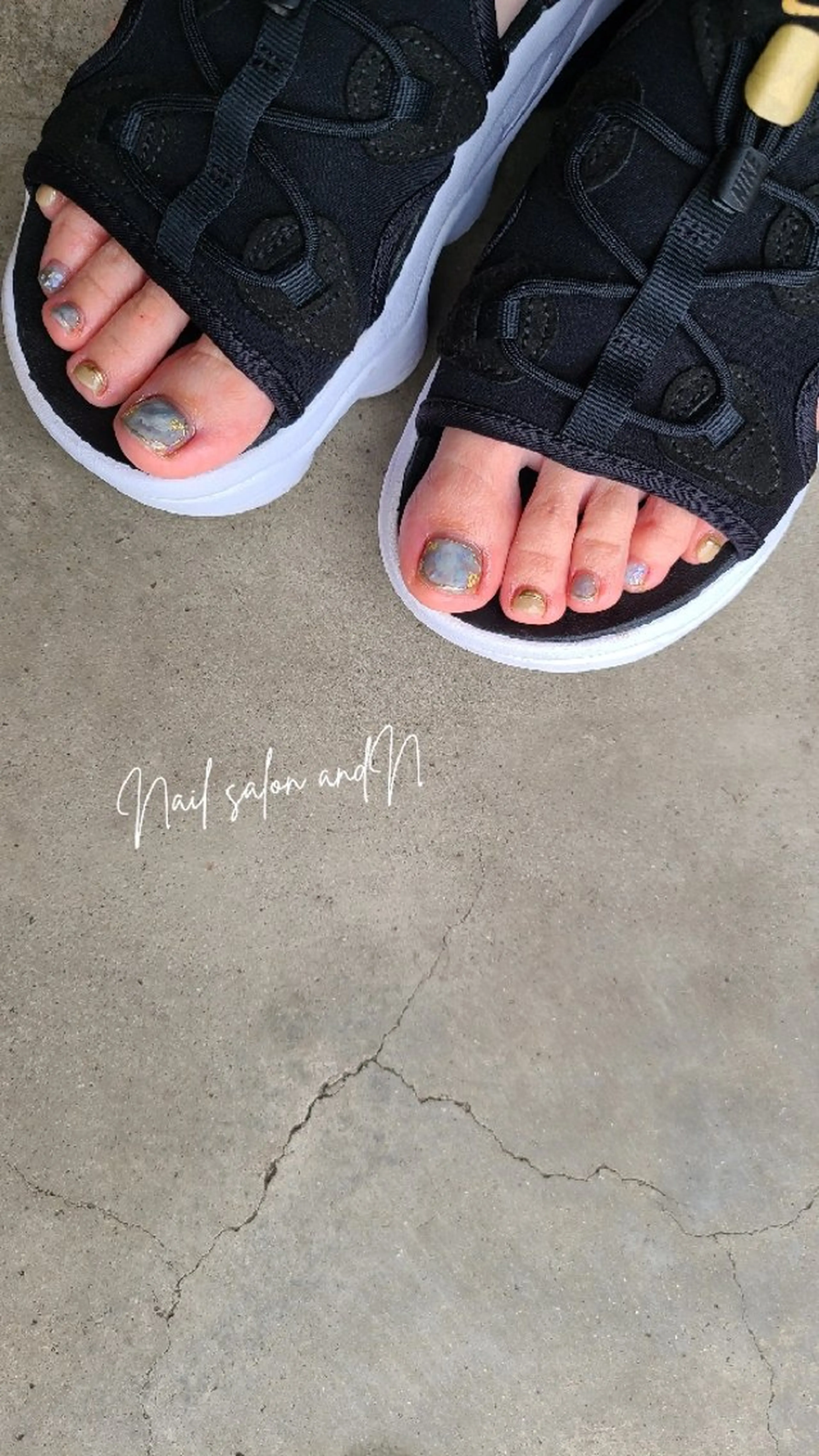 ネイル and Nのネイルデザイン