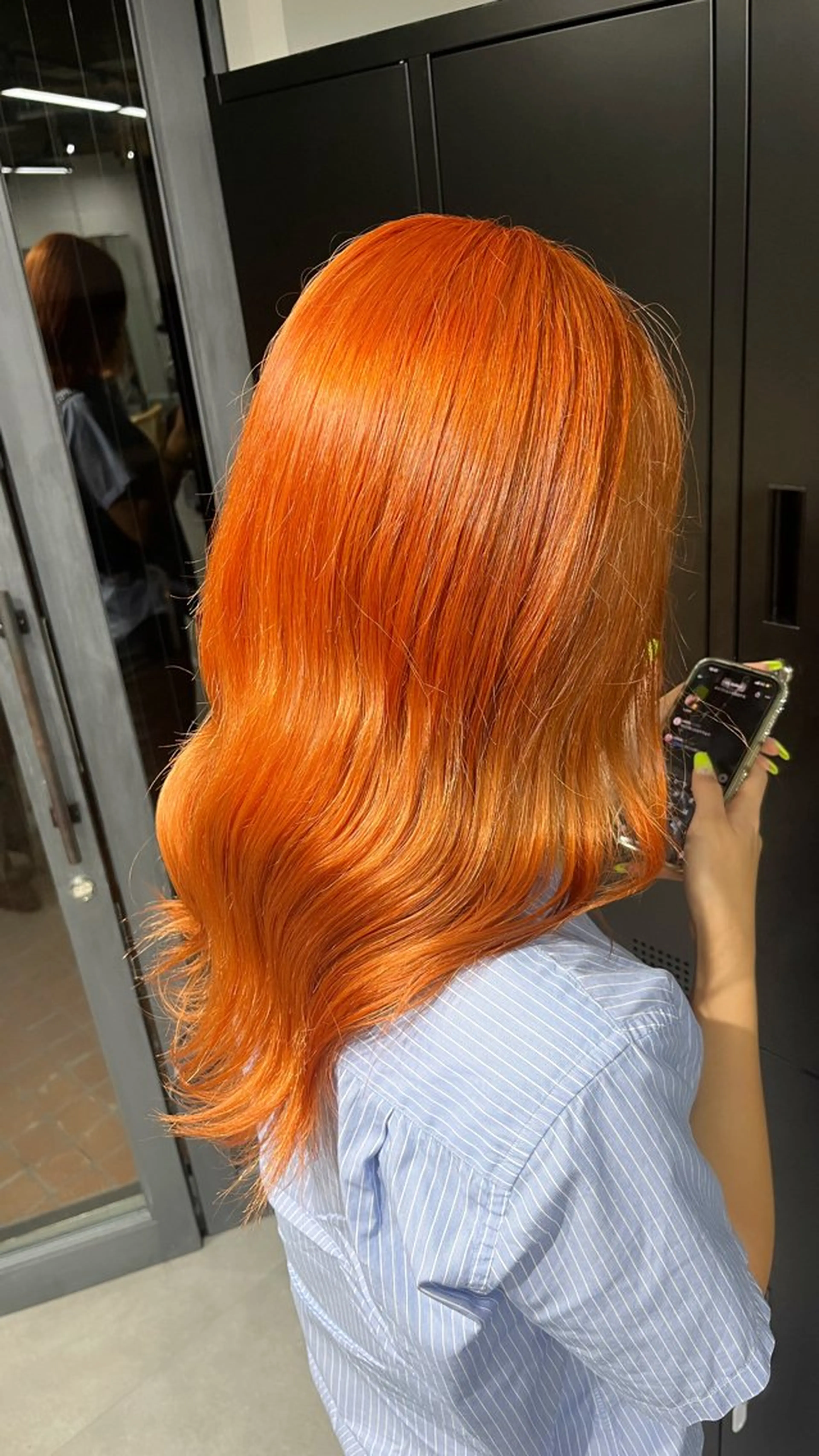 ロング カラー オレンジ KOUTA/ ブリーチ特化⭐️のヘアスタイル