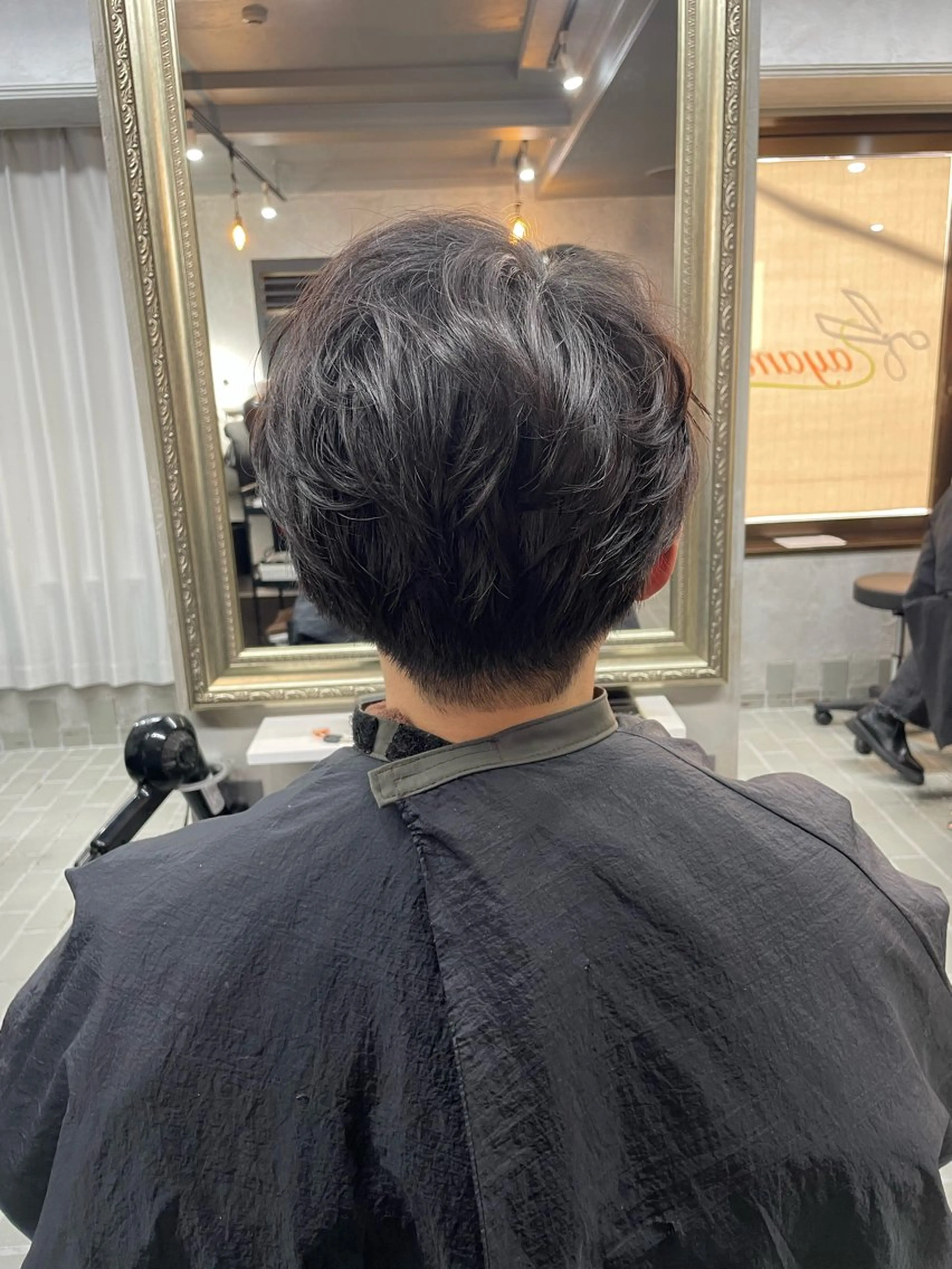 メンズ メンズパーマ 艶髪/透明感カラー 山﨑俊輔のヘアスタイル